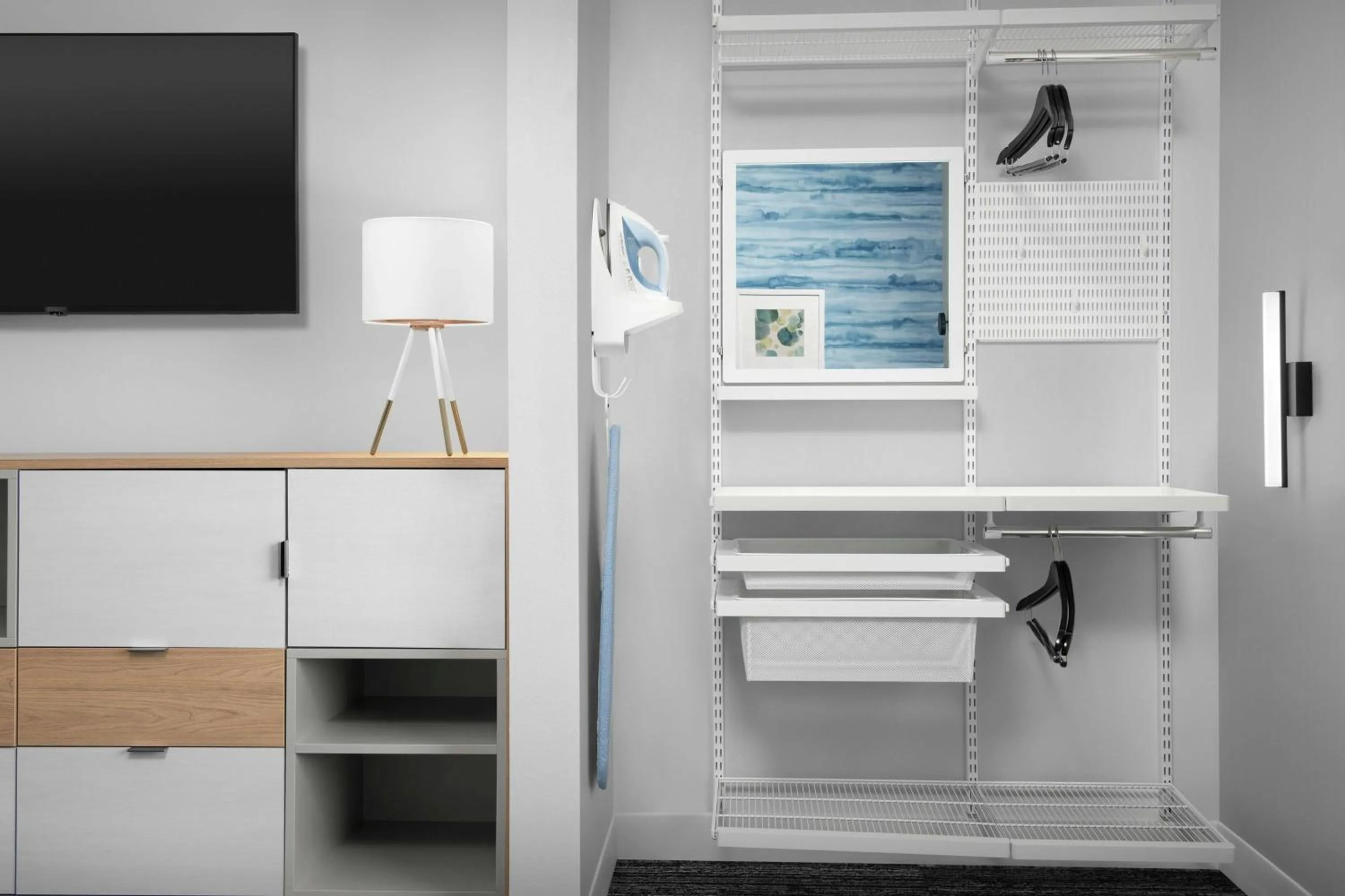 Photo of the whole room in TownePlace Suites By Marriott Lake City