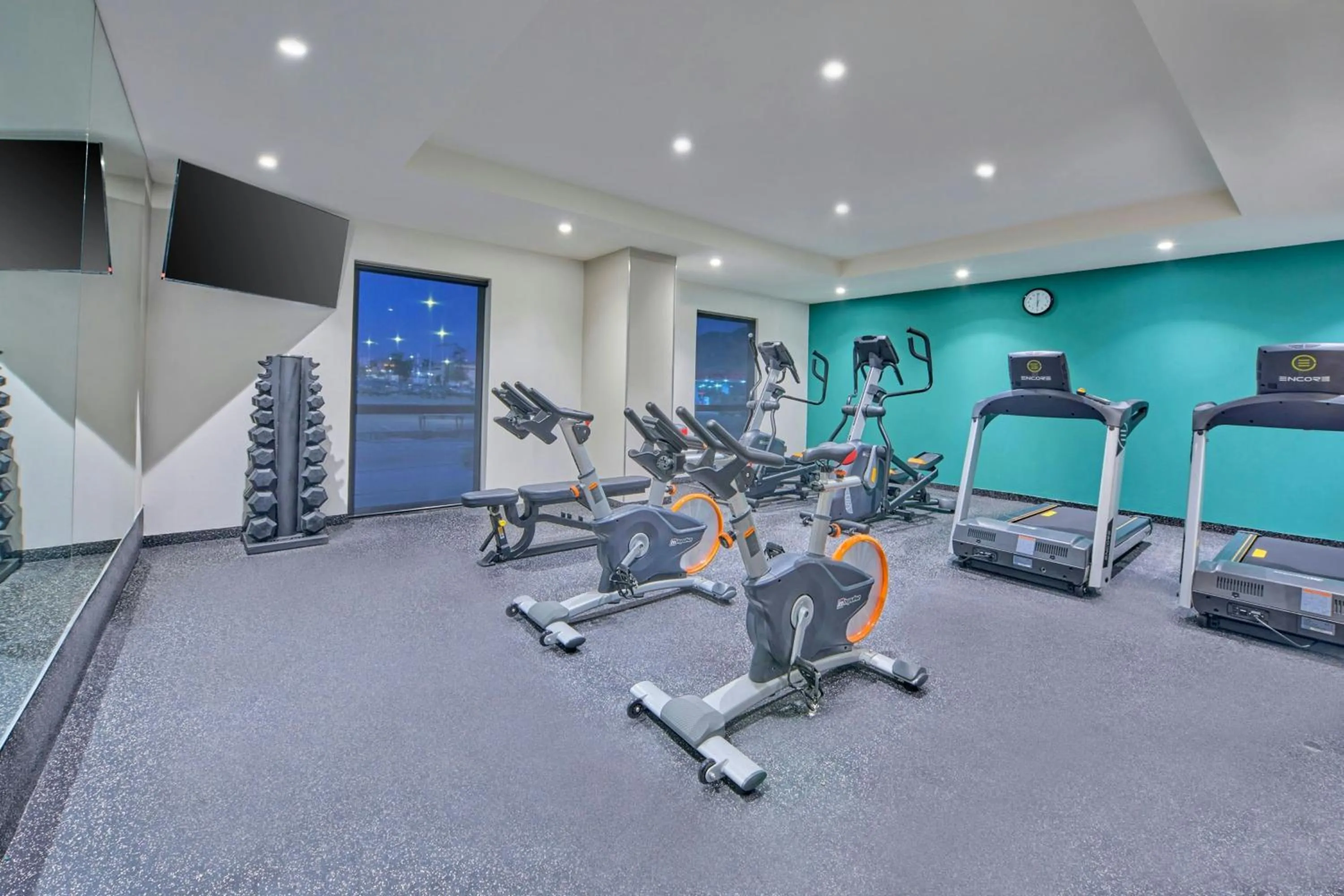 Fitness centre/facilities in City Express by Marriott Tijuana El Florido