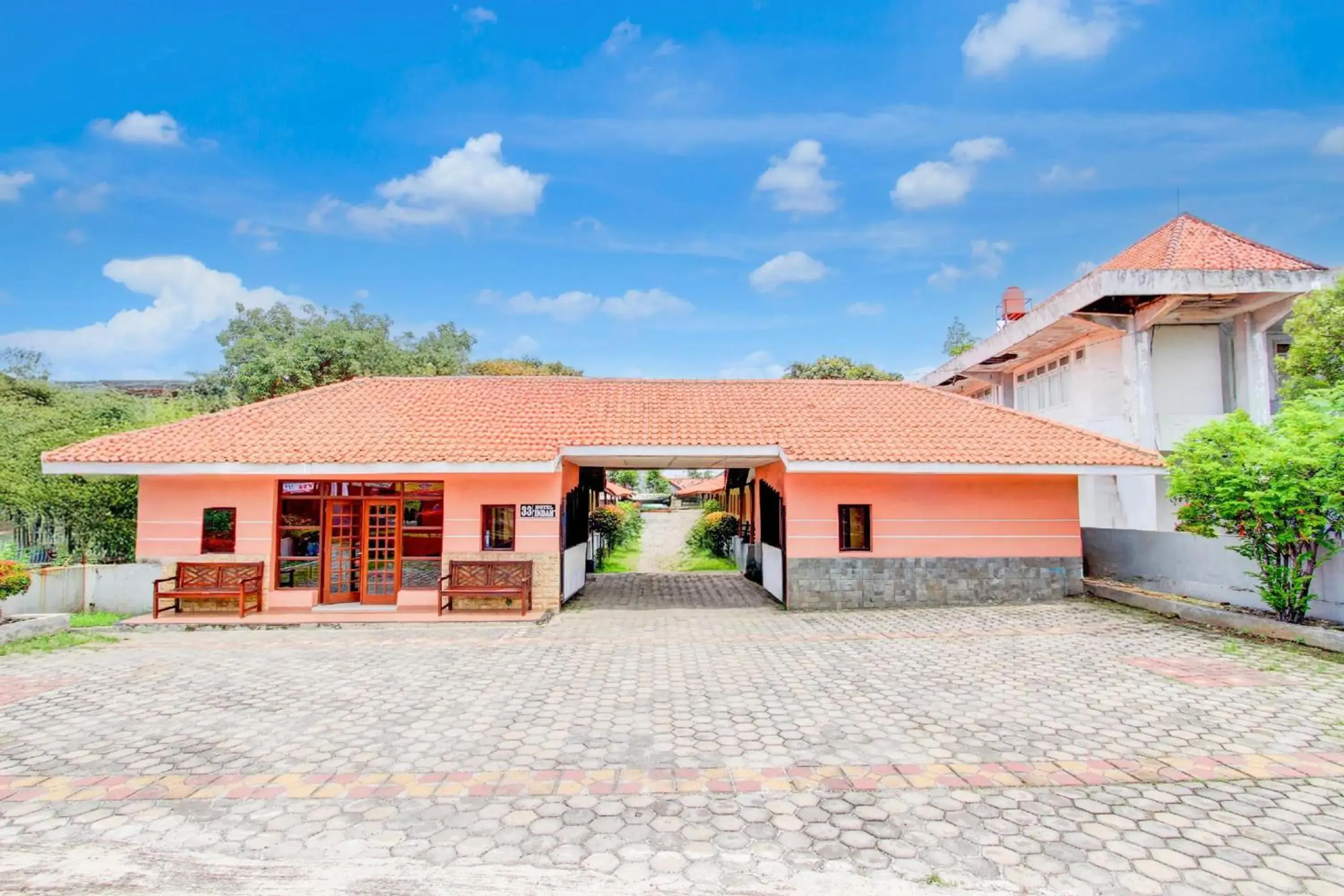 Collection O Stasiun Pekalongan Near Stasiun Kereta Api Formerly Hotel Indah Collection O Stasiun Pekalongan Near Stasiun Kereta Api Formerly Hotel Indah