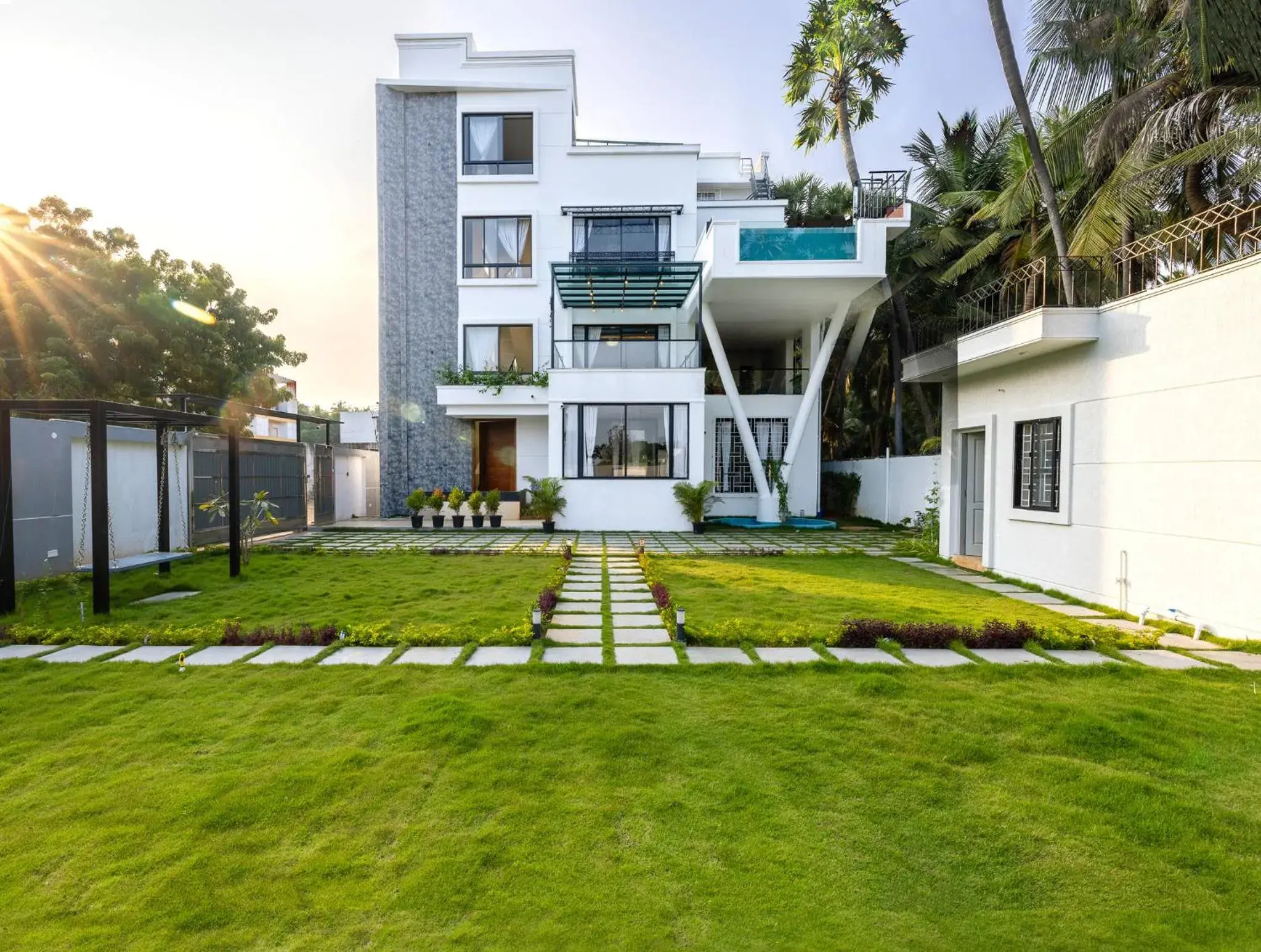 The Serene Shores - Luxury Private Villa The Serene Shores - Luxury Private Villa