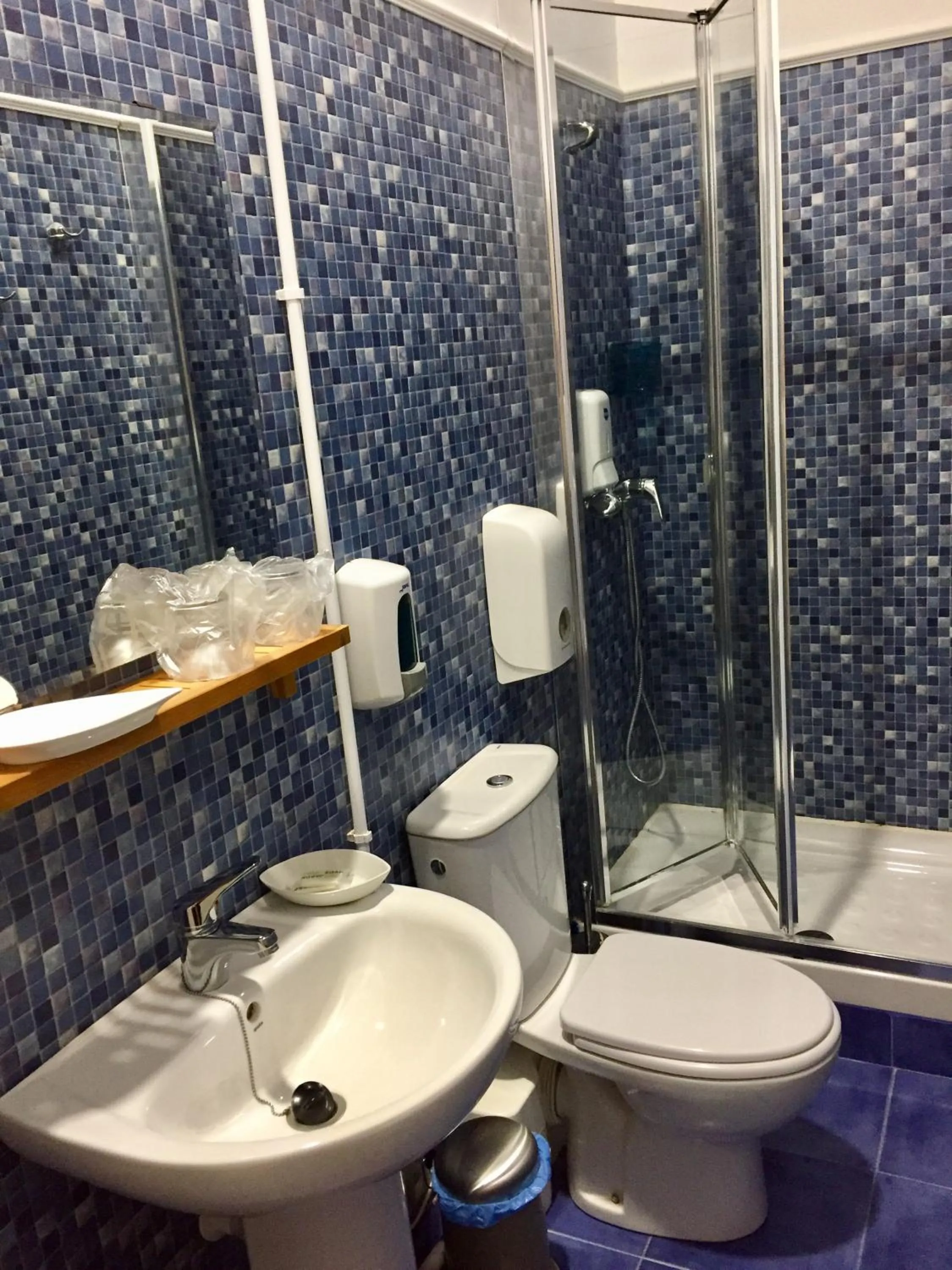 Toilet in Balneario La Encarnacion