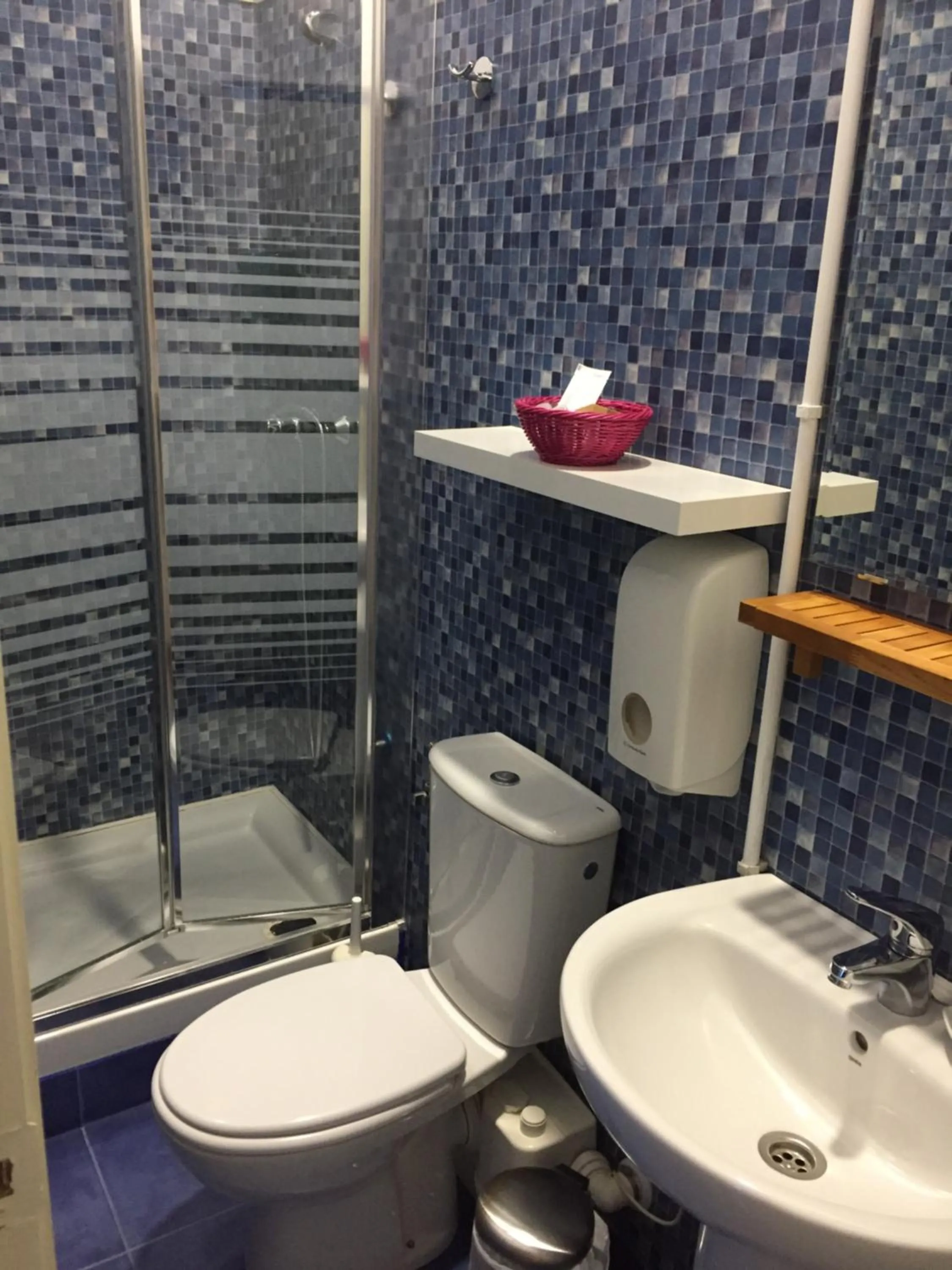 Toilet in Balneario La Encarnacion