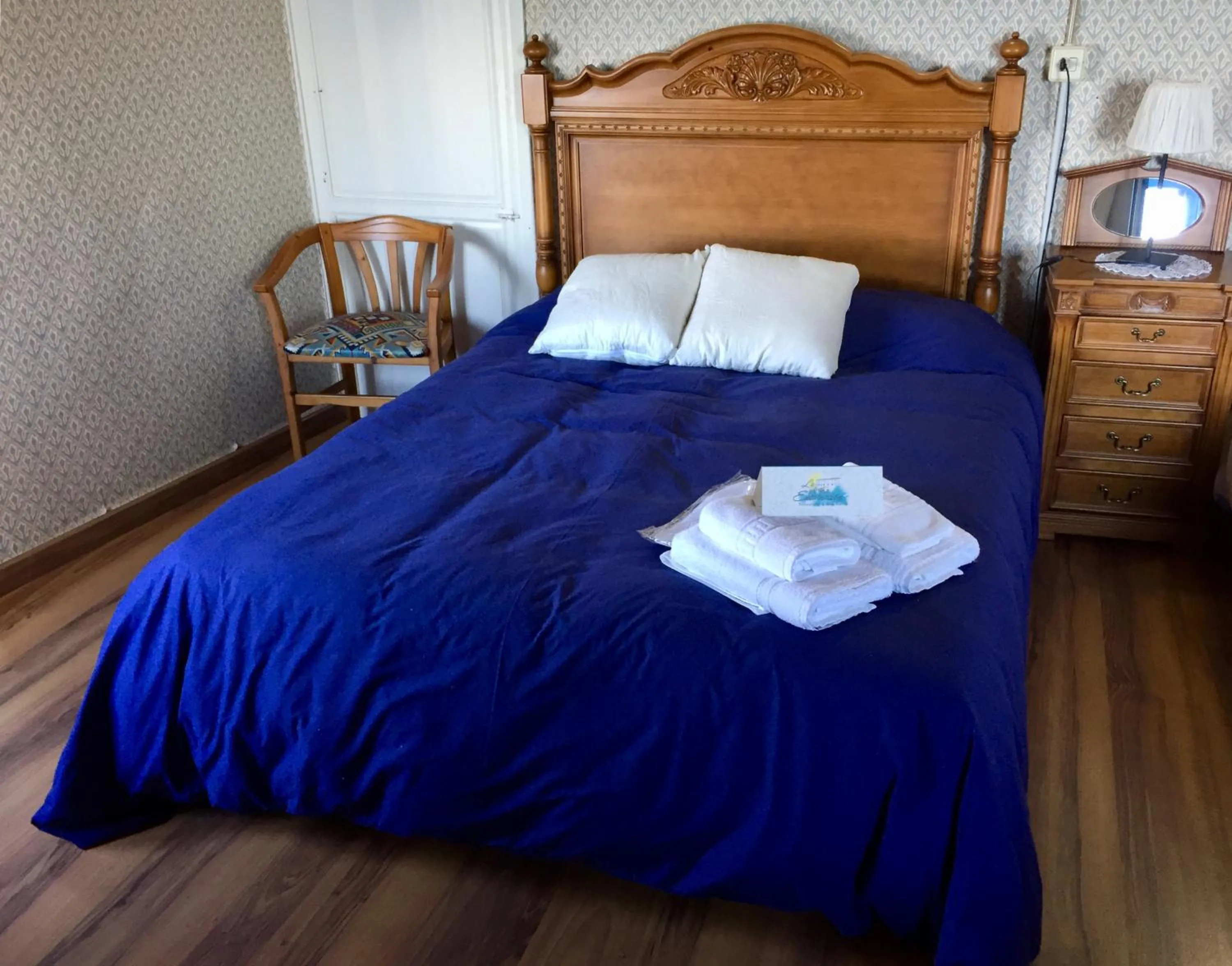 Bed in Balneario La Encarnacion
