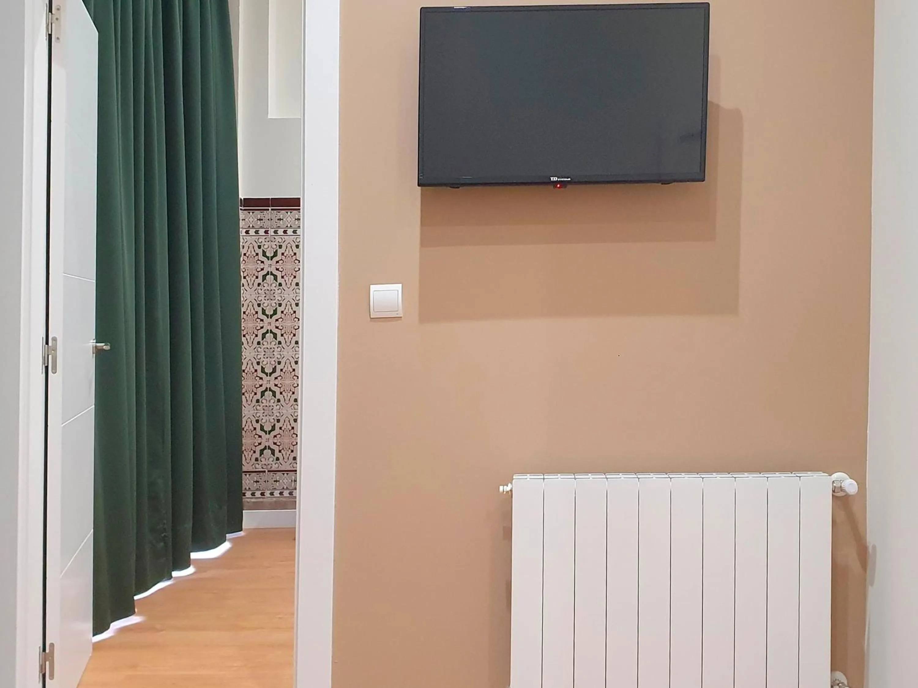 TV and multimedia in Apartamentos Santander Centro 3000