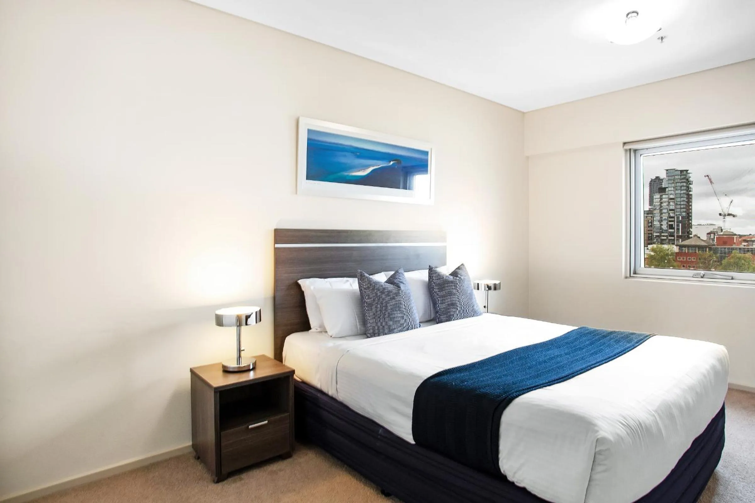 Bedroom, Bed in Hume Serviced Apartments