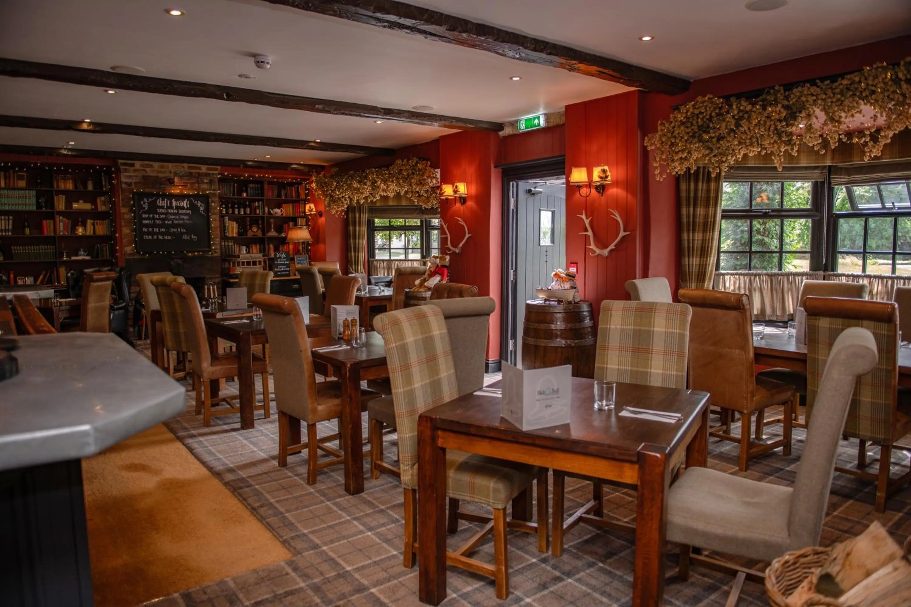 Lounge or bar in Blue Bell Country Inn