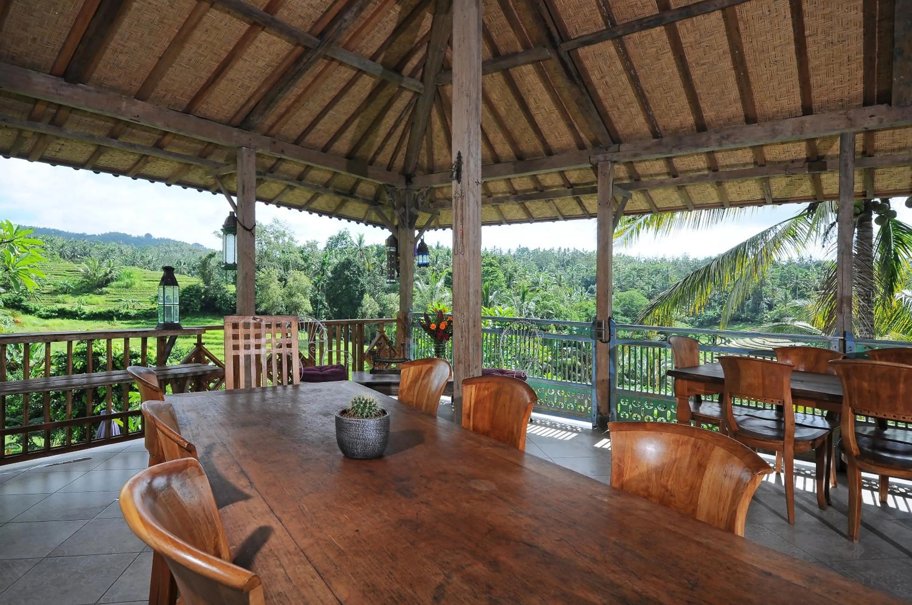 Restaurant/places to eat in Bali Lush