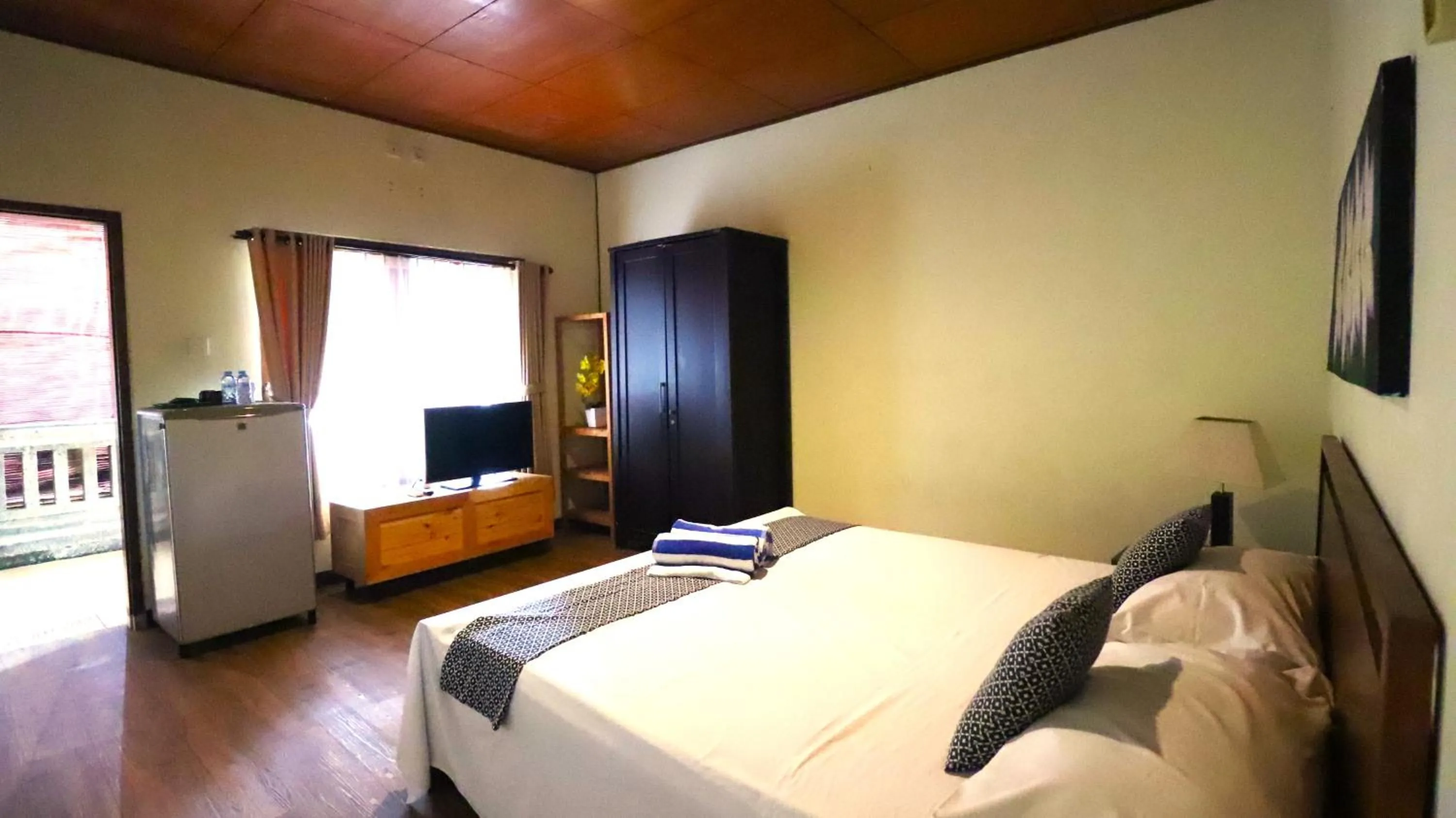 Bed in Villa Happy Jimbaran