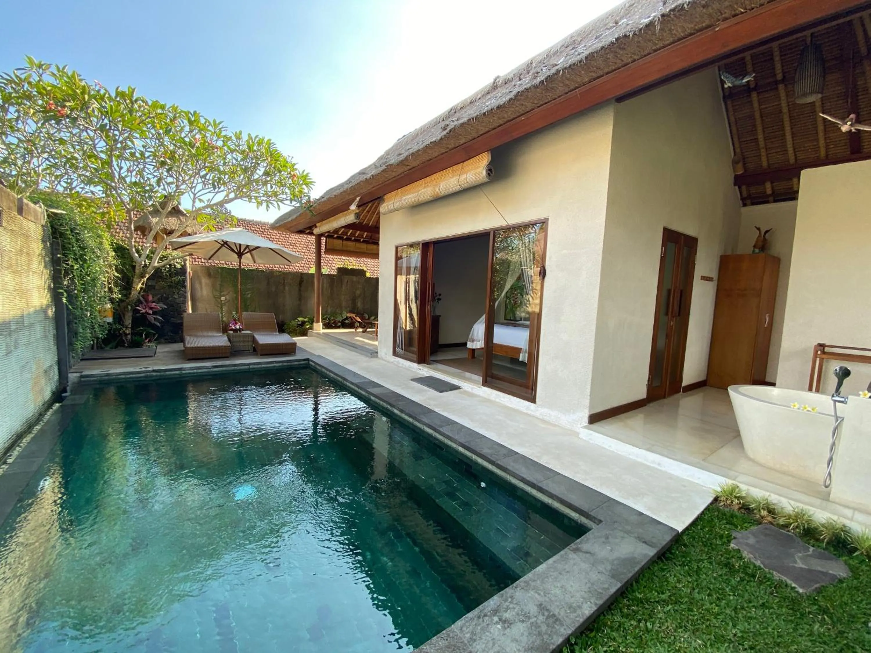 Property building in Rumah Dadong