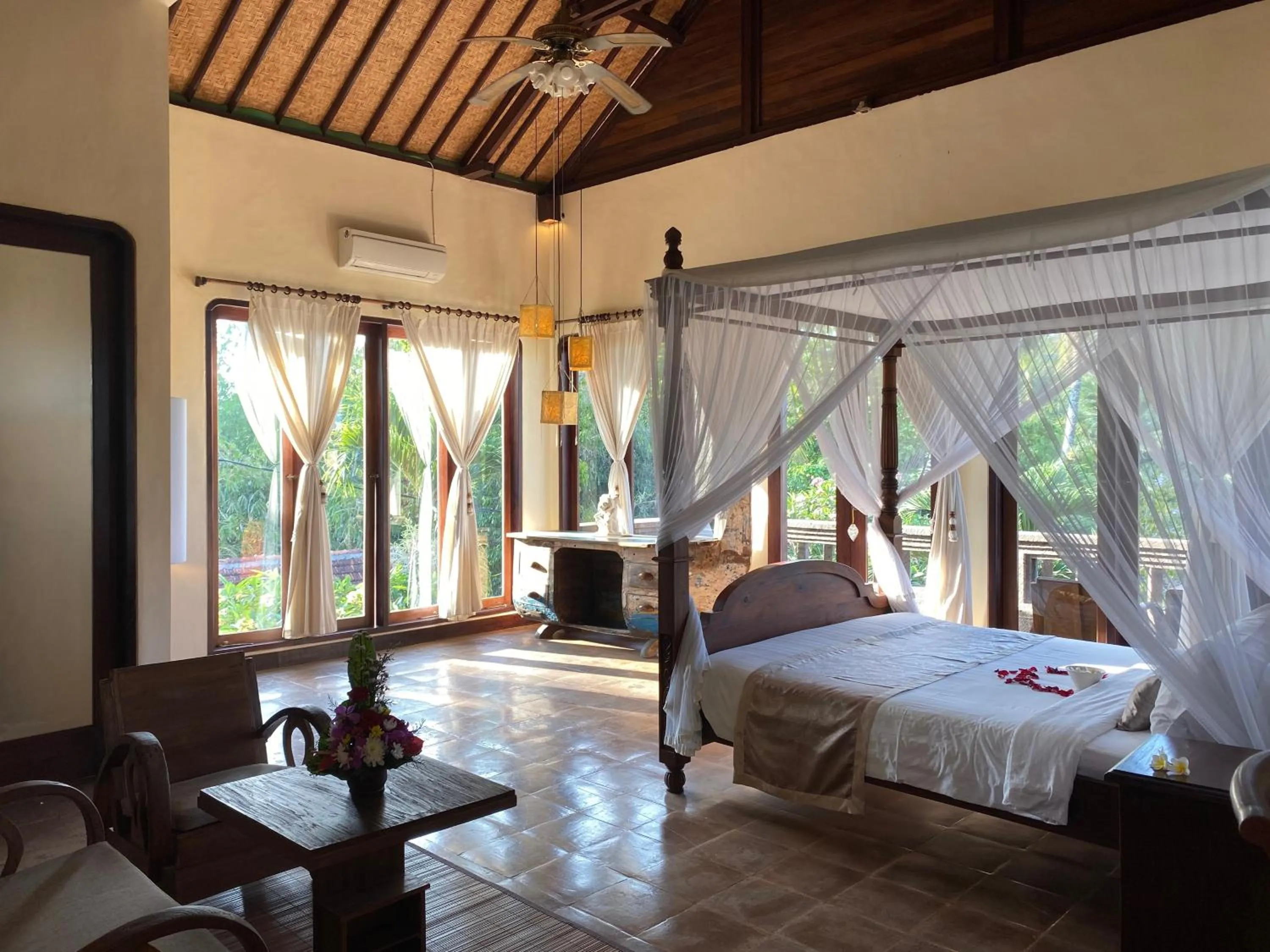 Photo of the whole room, Bed in Rumah Dadong