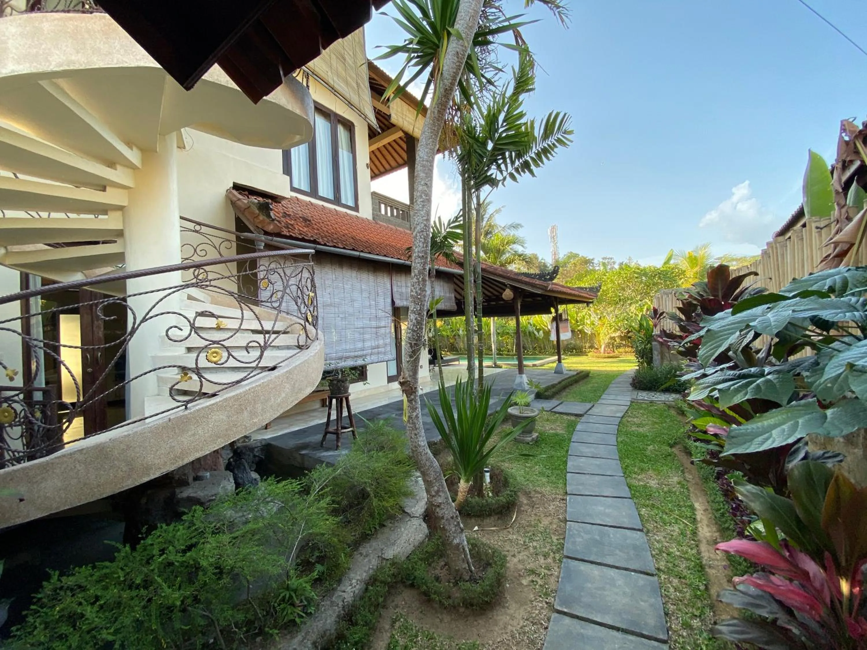 Property building in Rumah Dadong