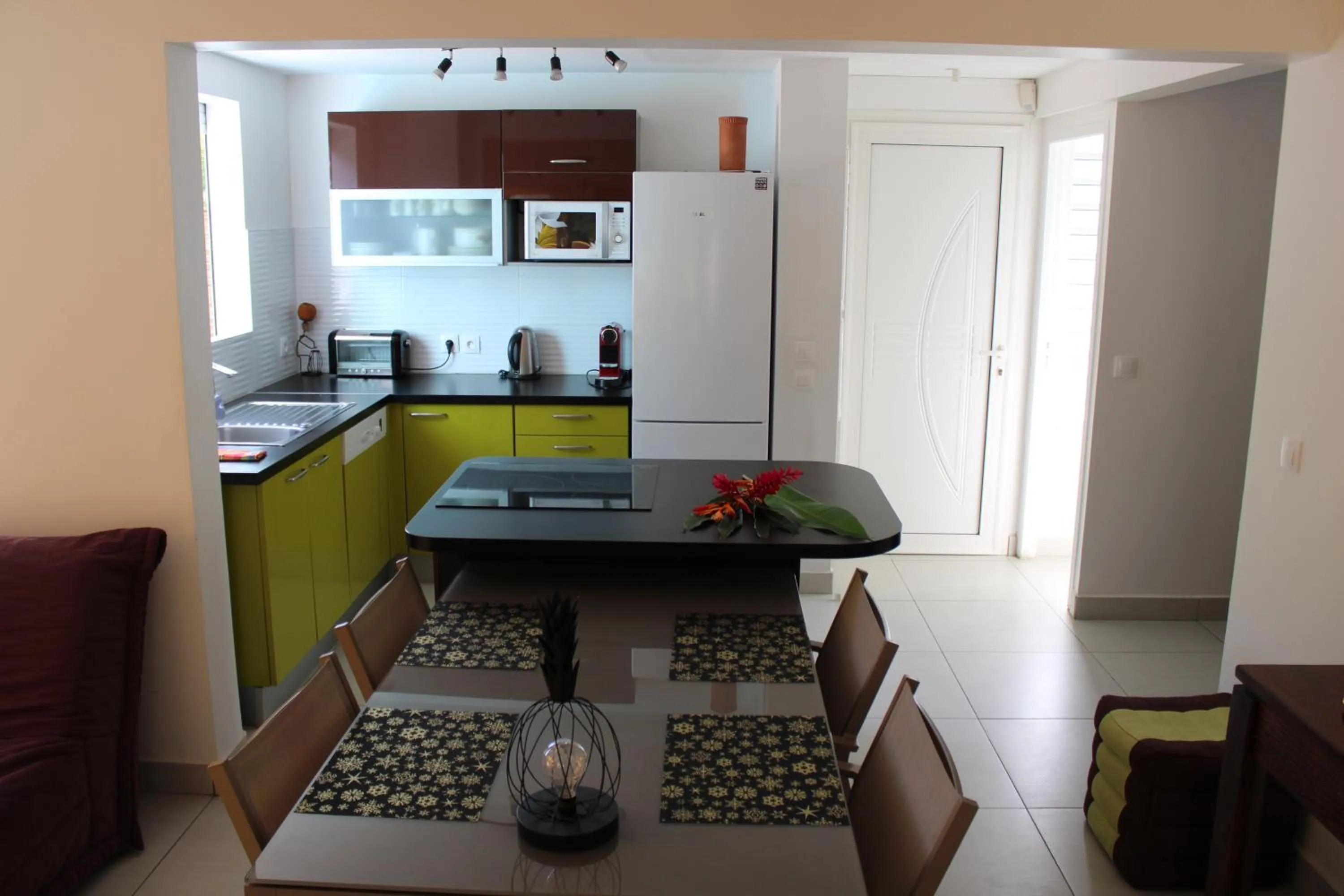 Bed in Majesty Palm Hôtel