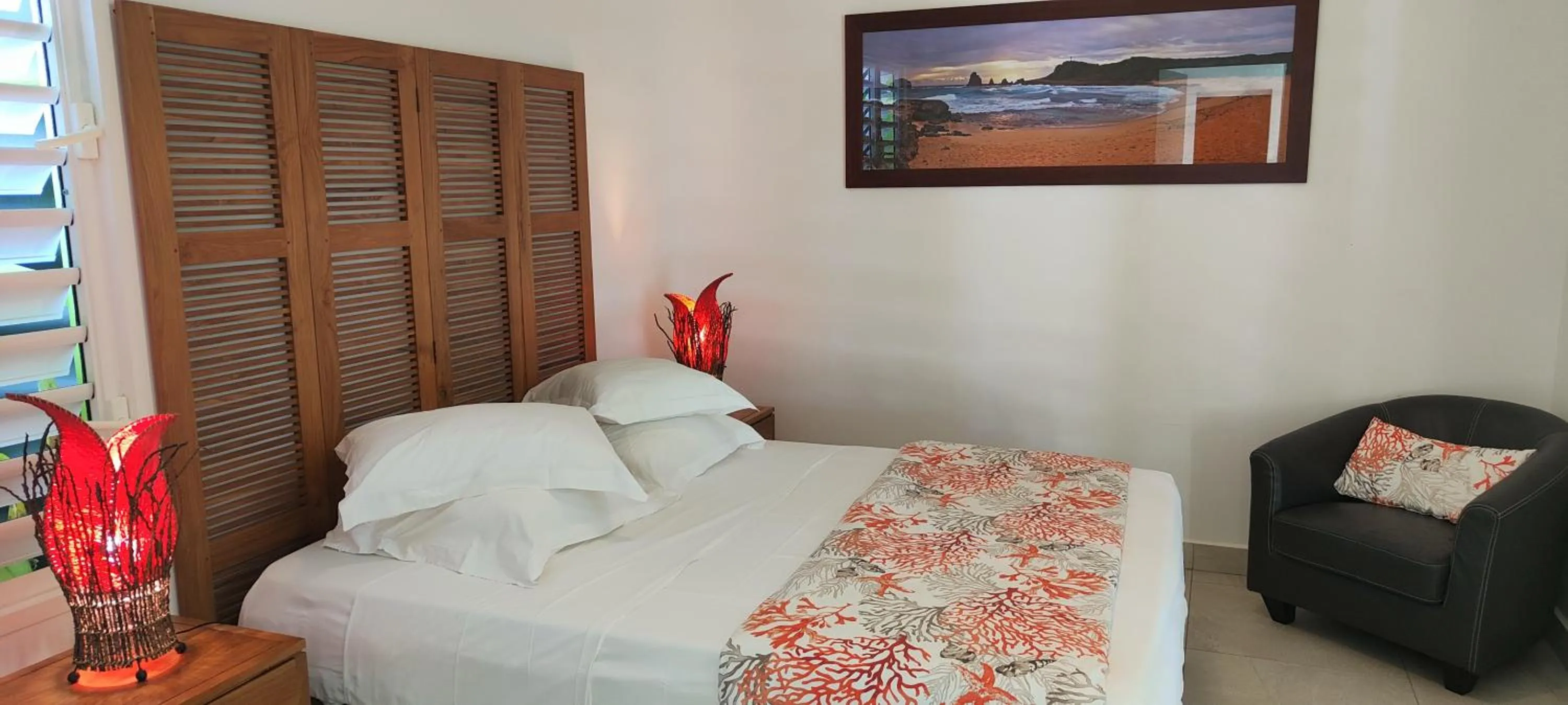 Bed in Majesty Palm Hôtel