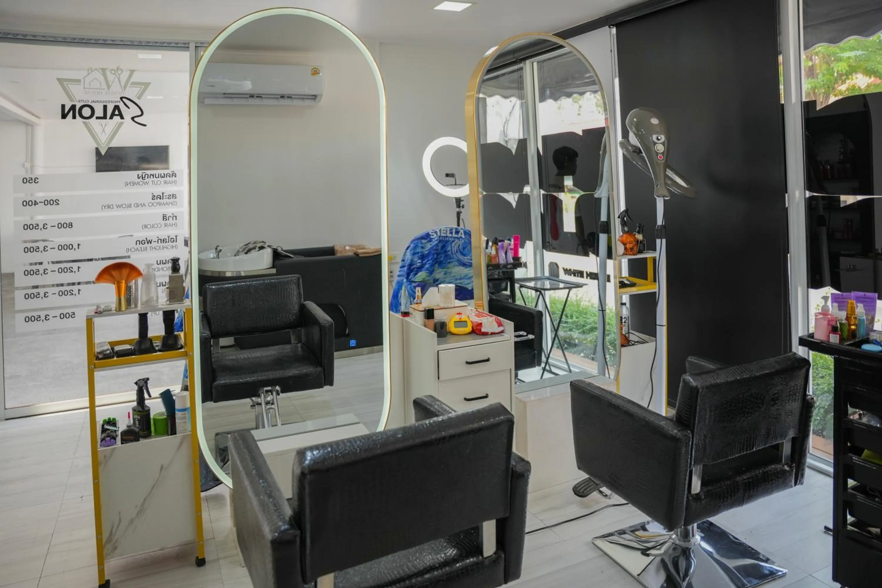 hair dresser in R2 Bed and Pool Kanchanaburi