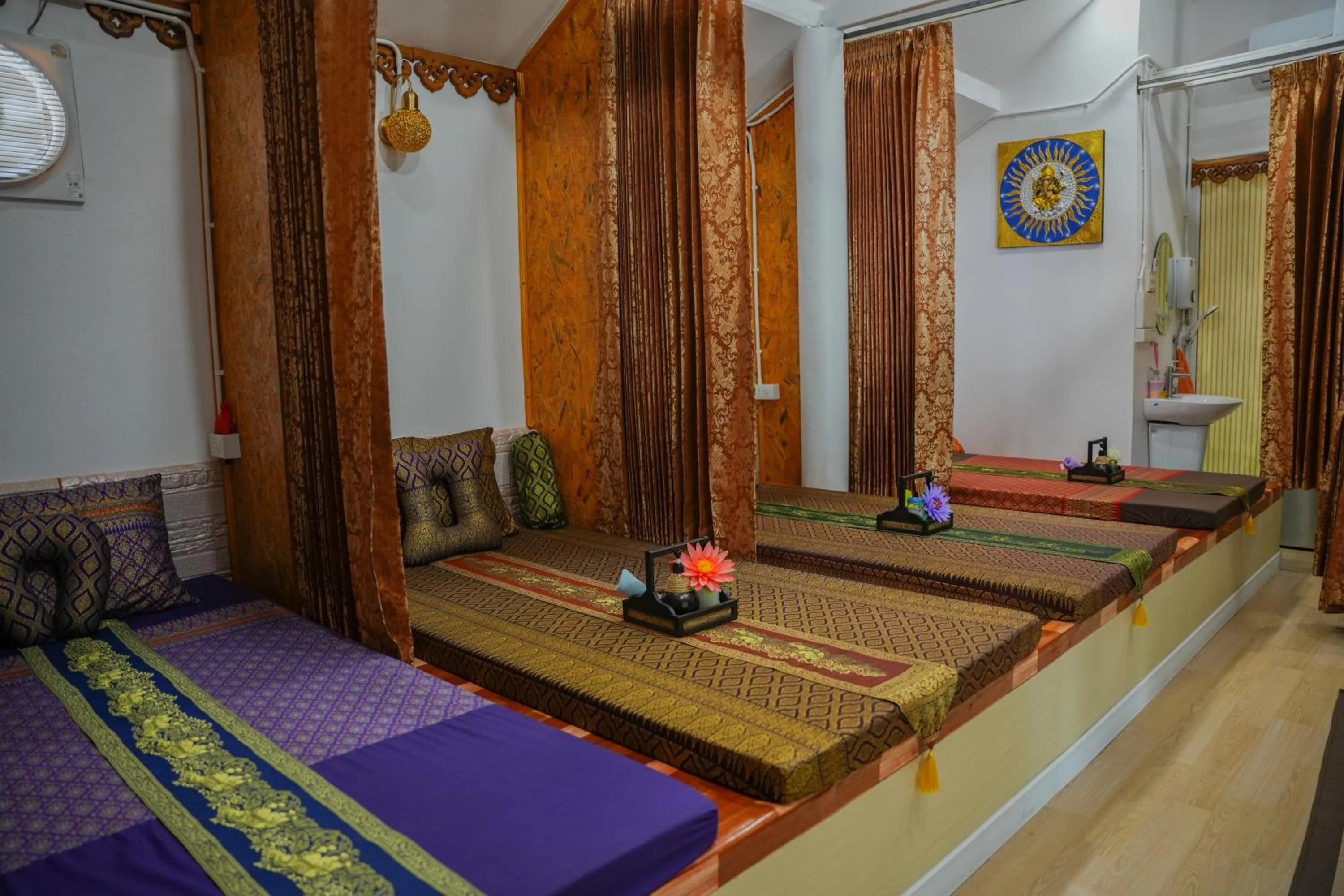 Massage in R2 Bed and Pool Kanchanaburi