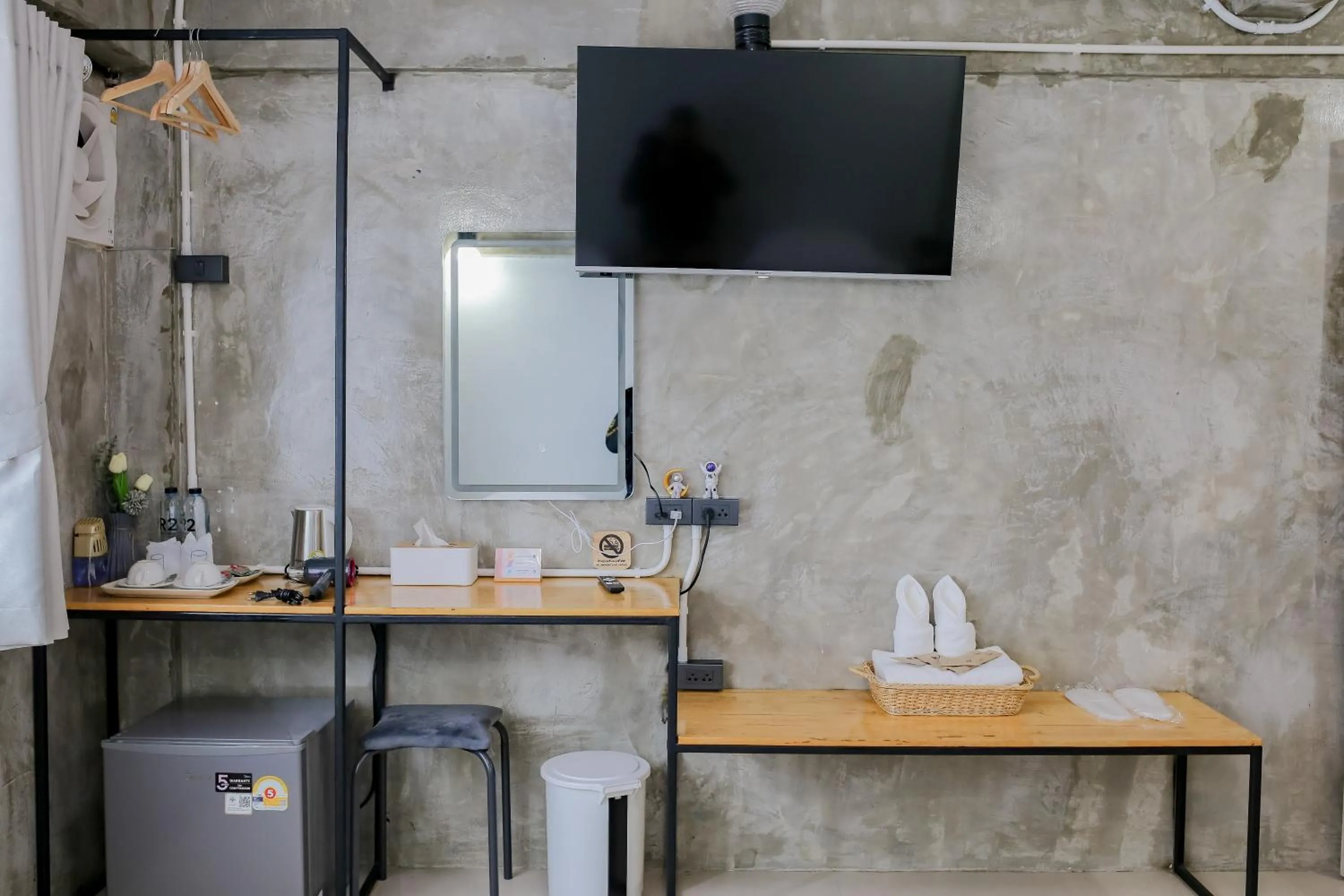 TV and multimedia in R2 Bed and Pool Kanchanaburi