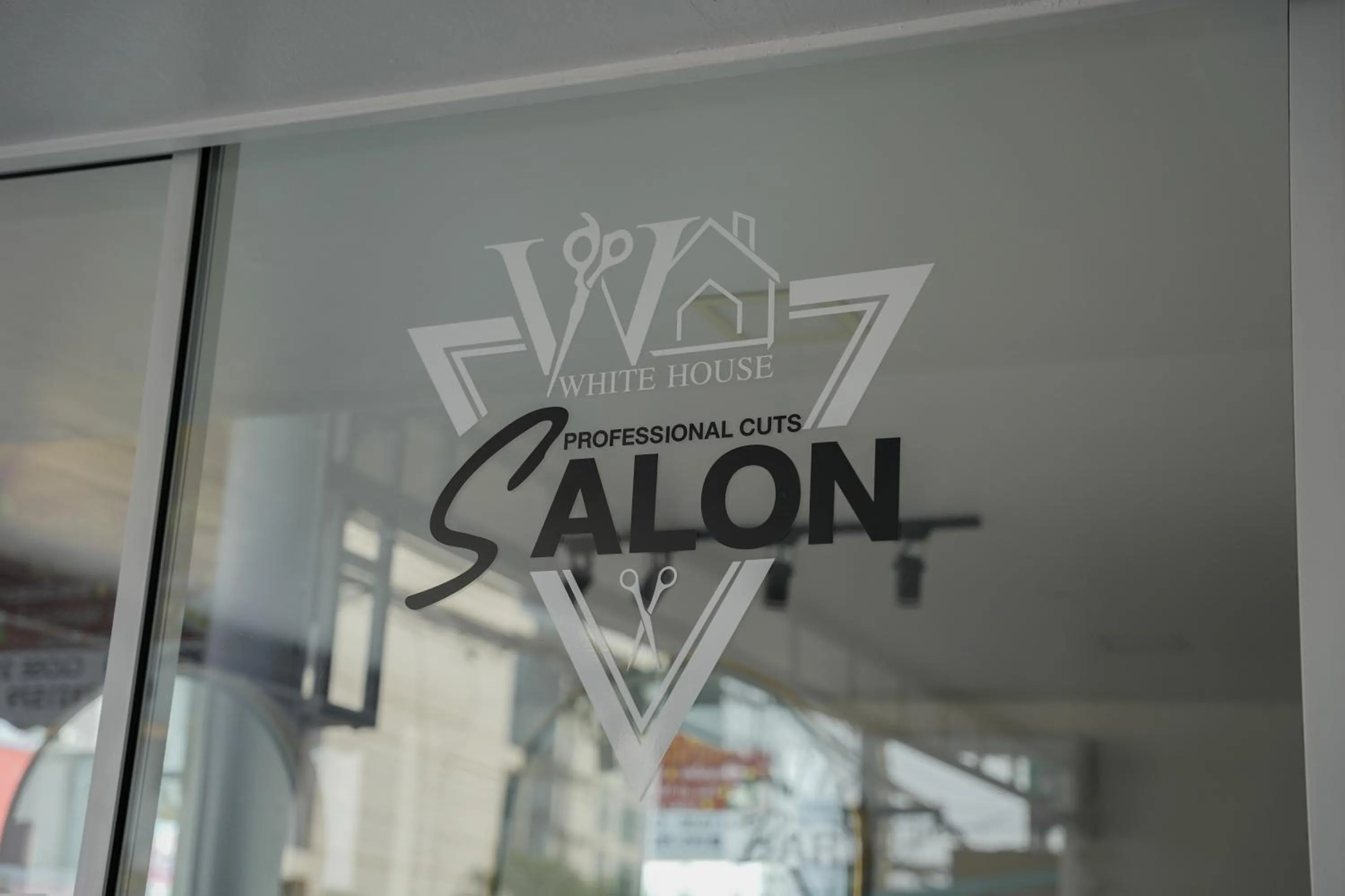 hair dresser in R2 Bed and Pool Kanchanaburi