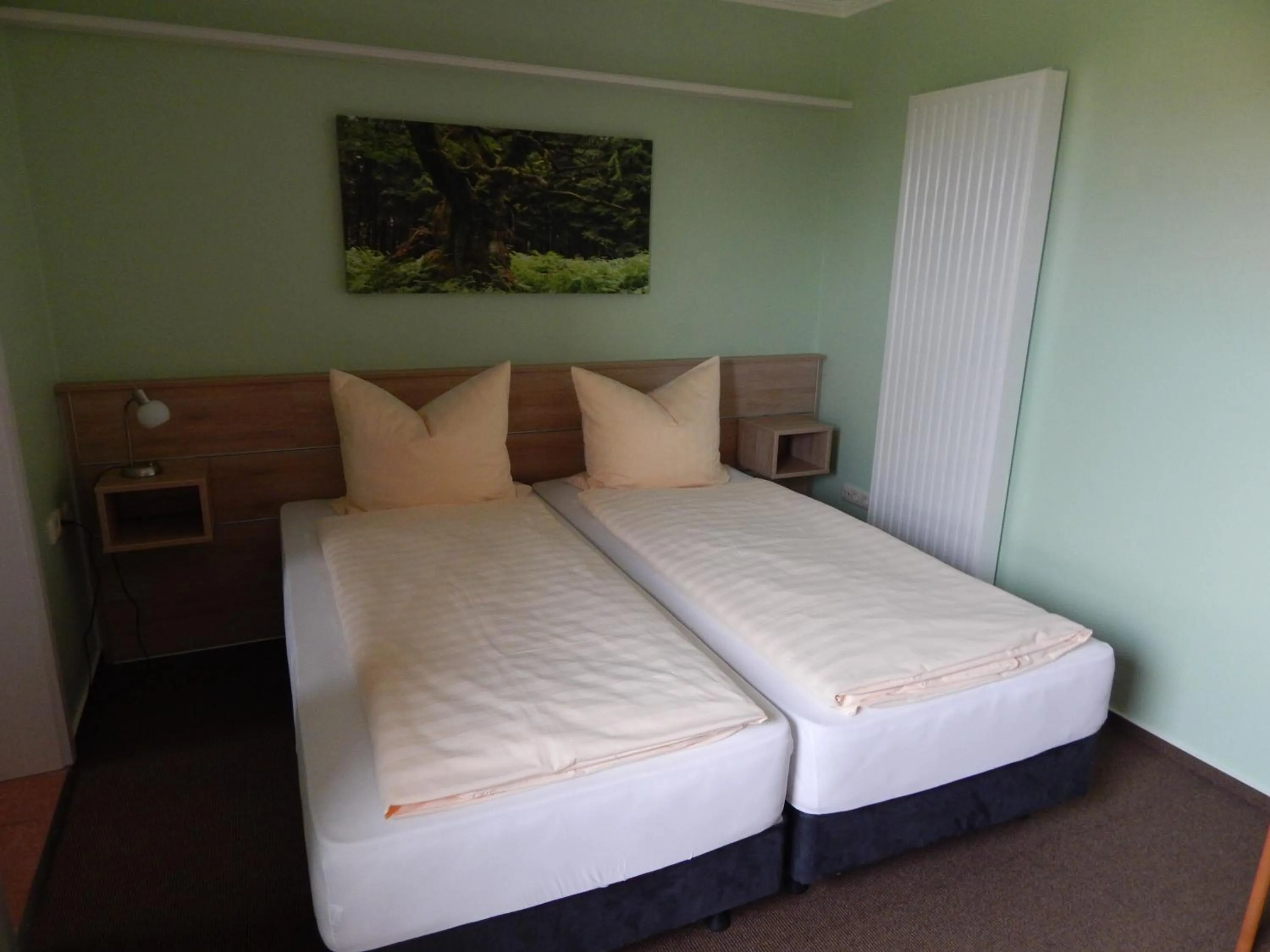 Bed in Hotel garni Haaster Krug Otte