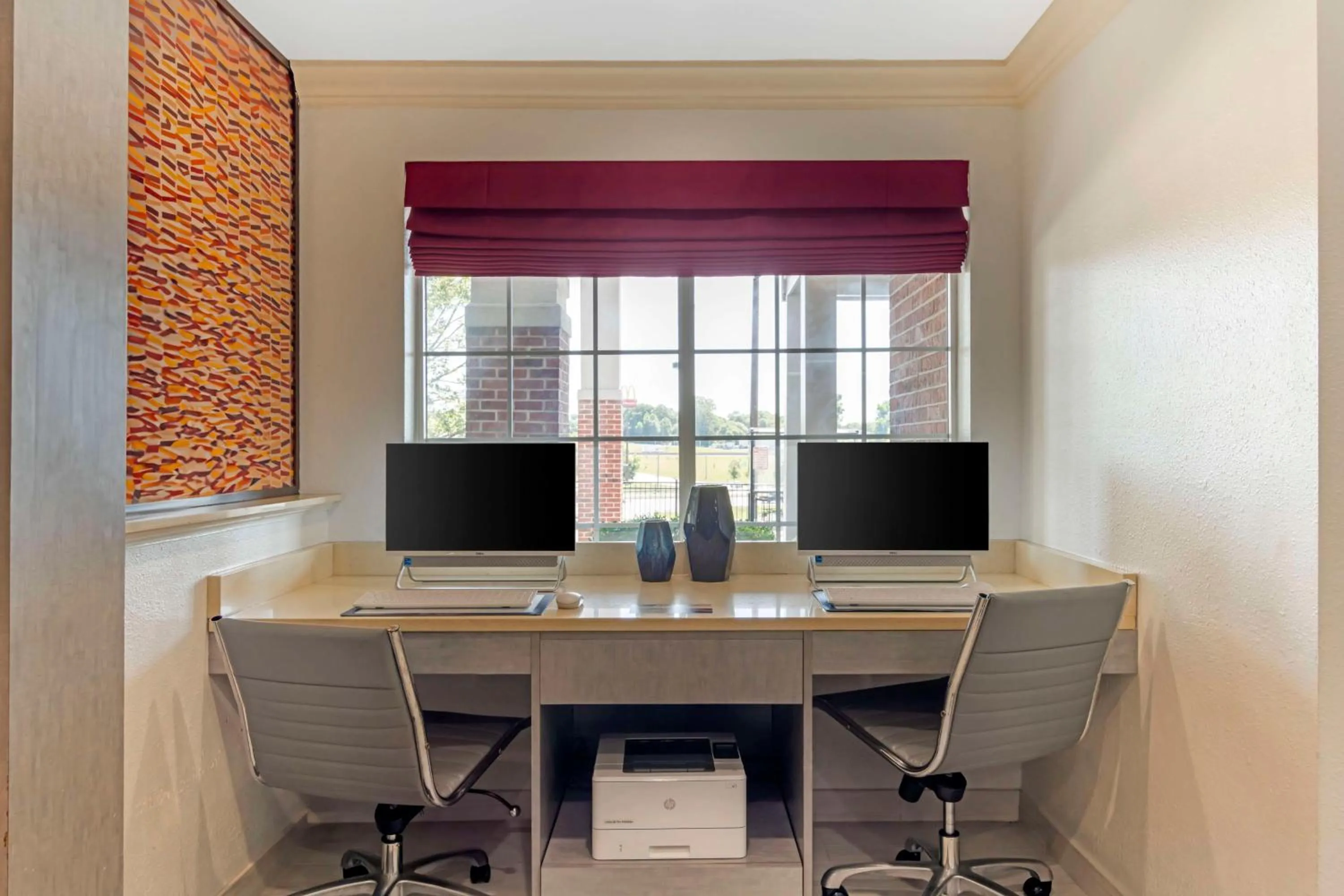 Business facilities in Best Western Plus Lake Lanier Gainesville Hotel & Suites