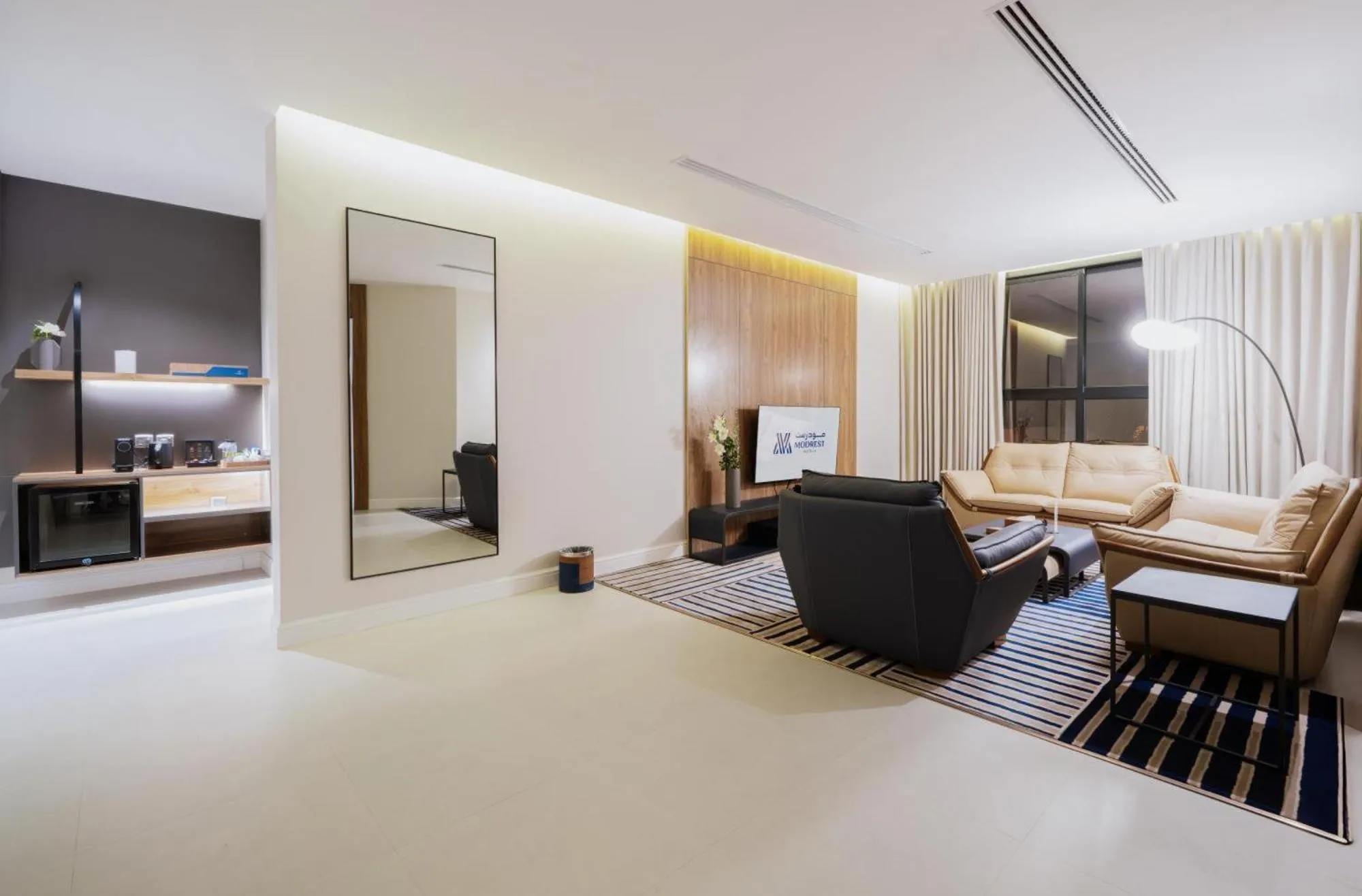 Property building in Modrest Hotel