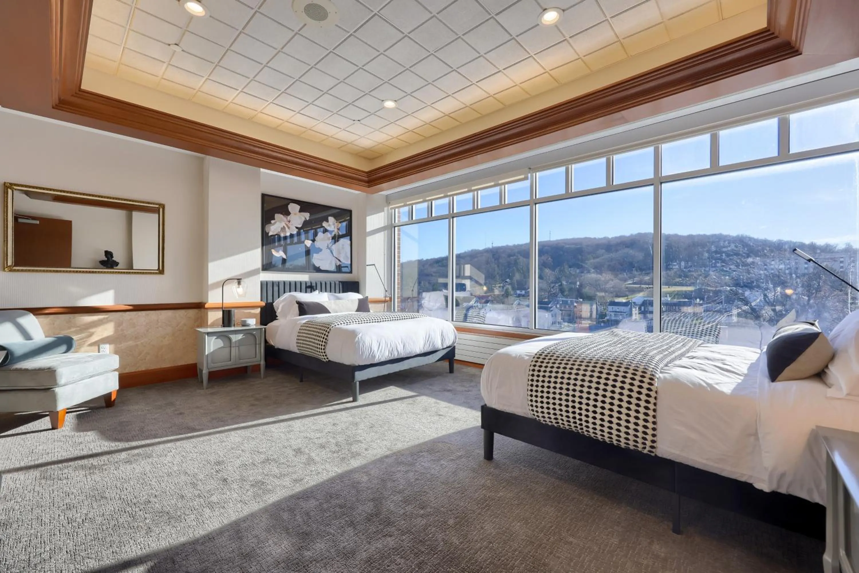 Photo of the whole room, Bed in The Executive Suites and Events