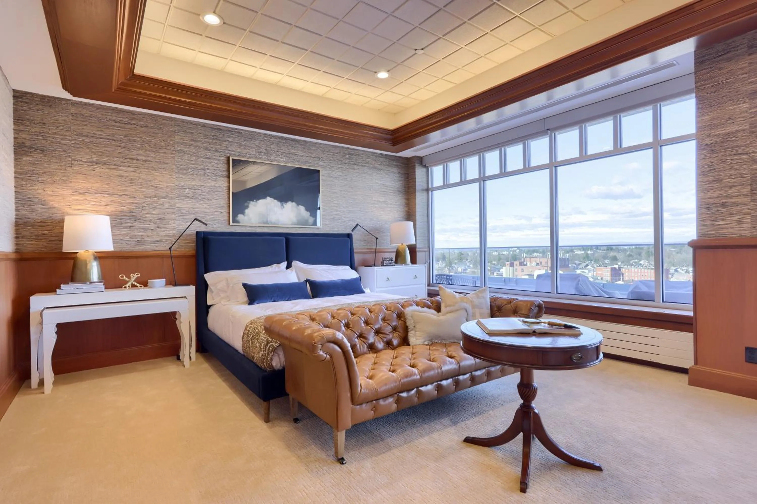 Bed in The Executive Suites and Events