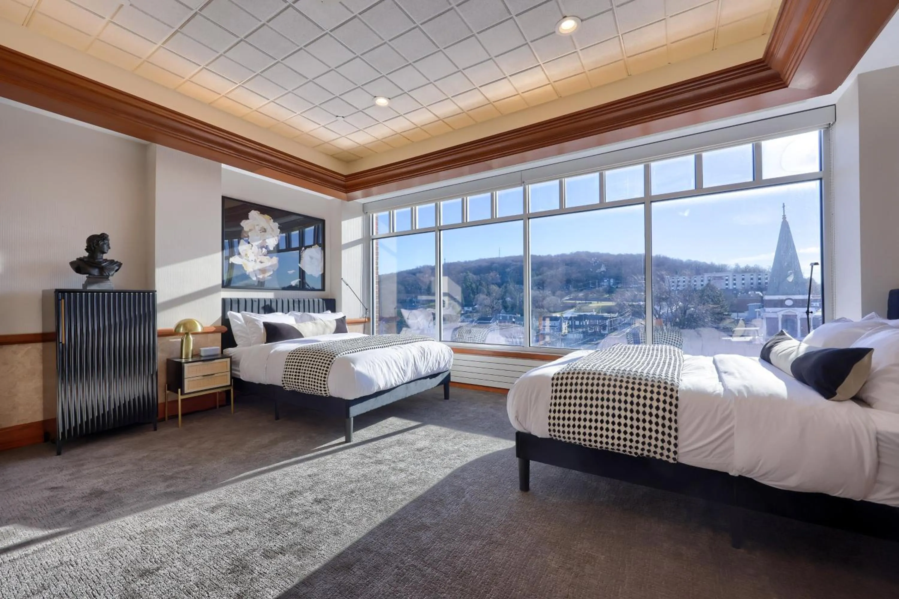 Photo of the whole room, Bed in The Executive Suites and Events