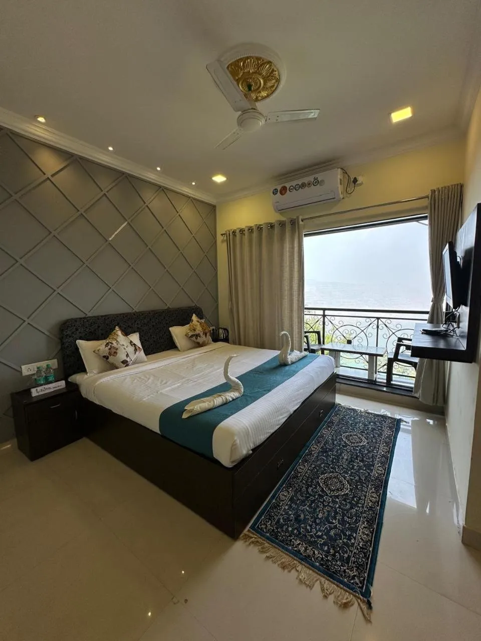 Deluxe Room in Krishna Valley Resort