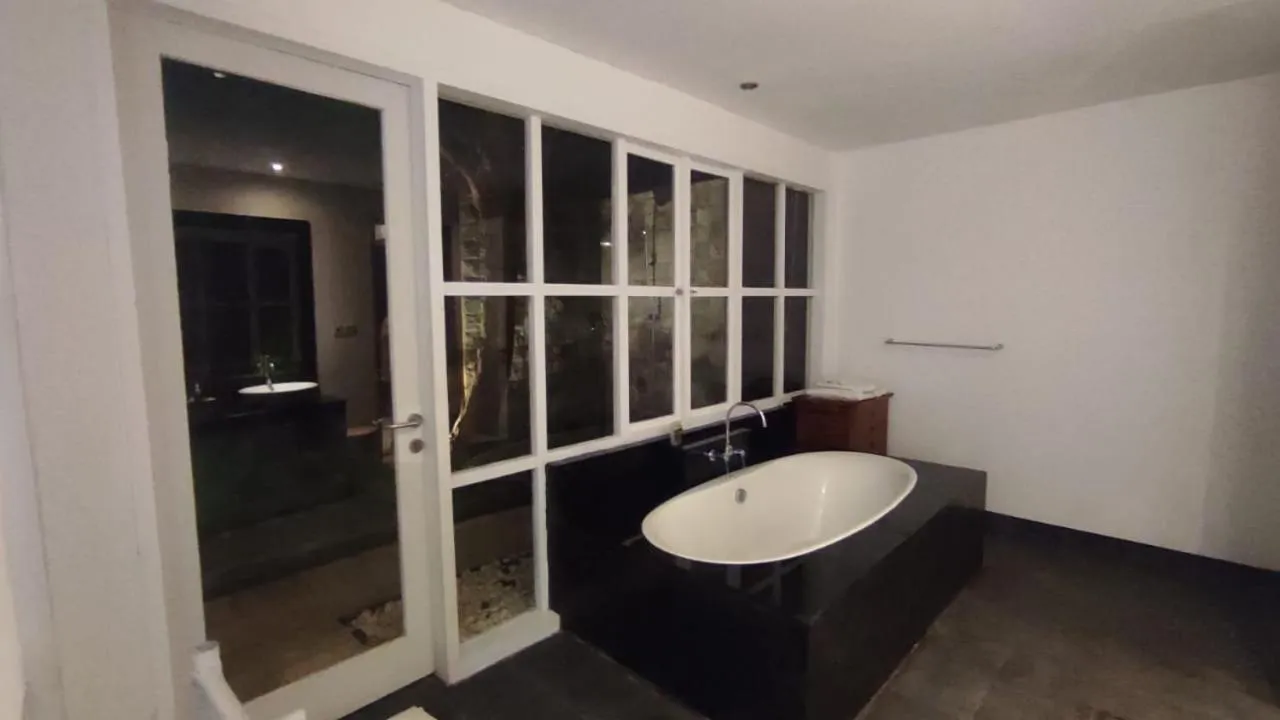 Bathroom in The Radian Villa