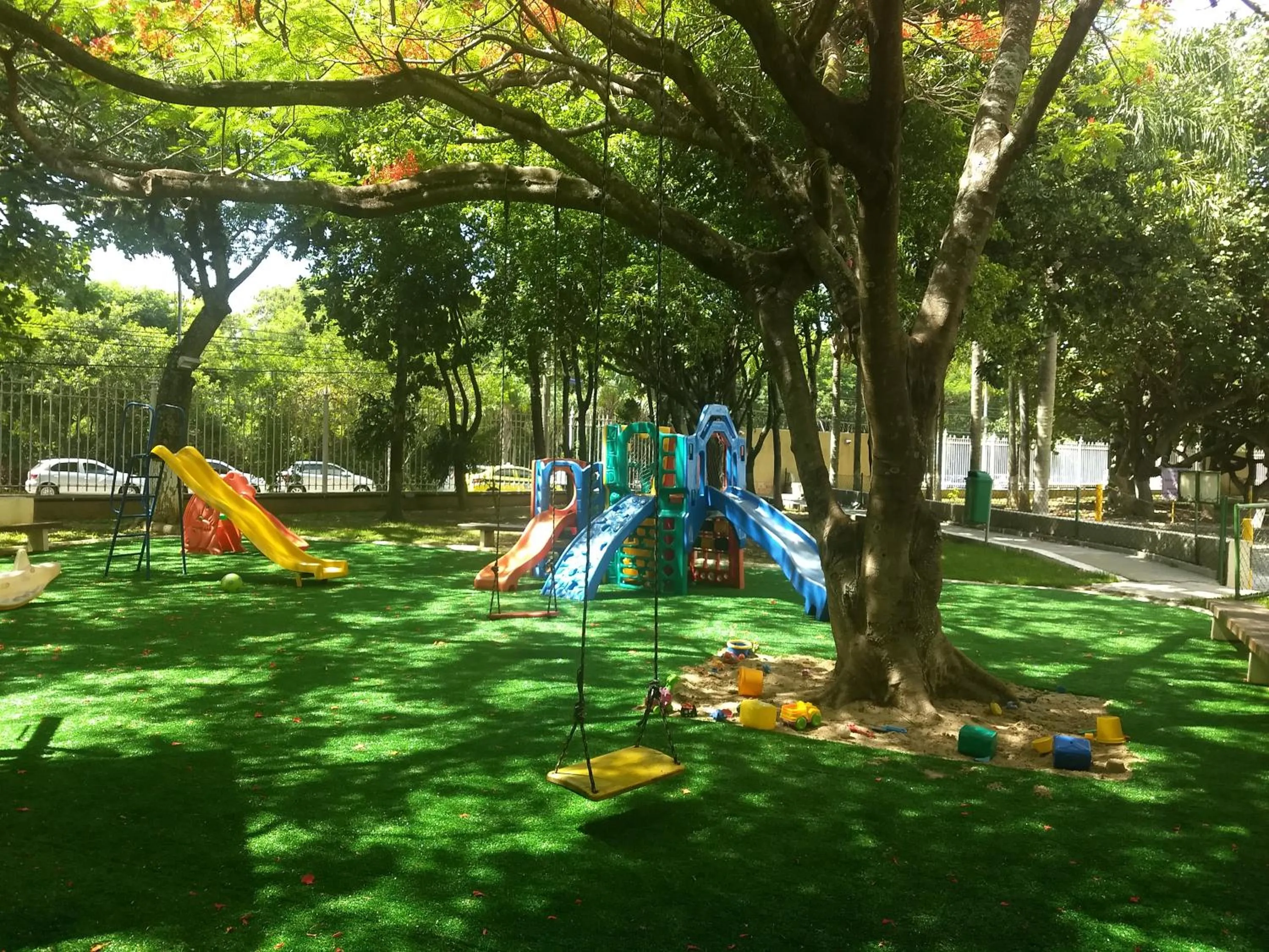 Children play ground in Residencial Portal da Barra