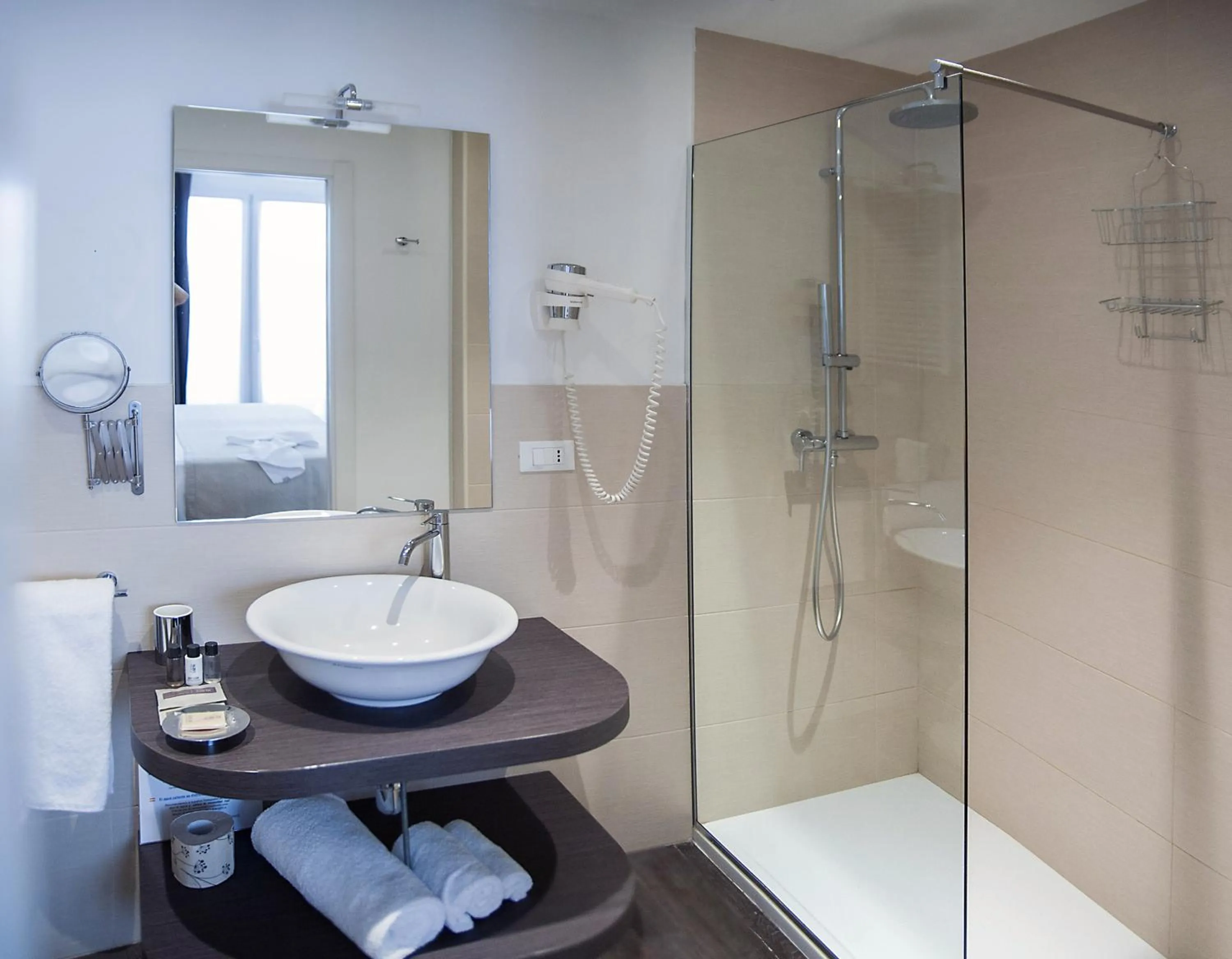 Bathroom in Studio Inn Centrale & Milano Urban Padel
