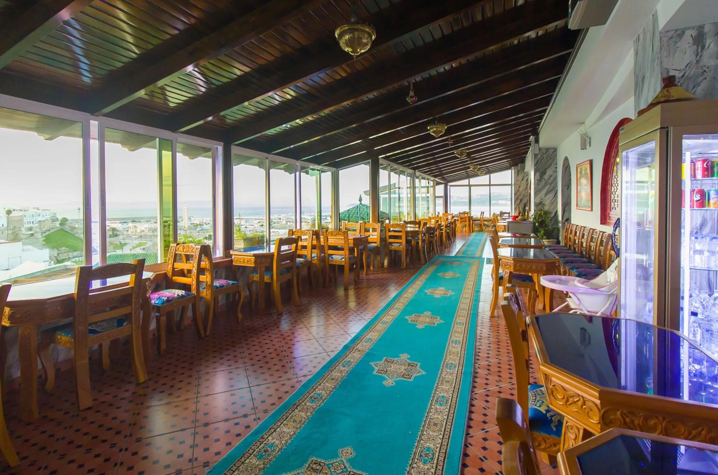 Restaurant/places to eat in Mamora Bay