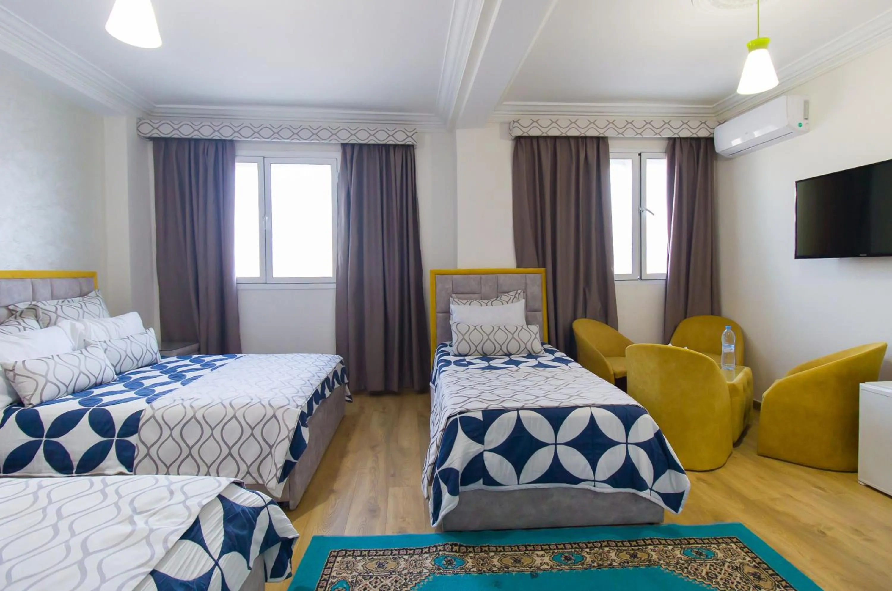 Photo of the whole room, Bed in Mamora Bay