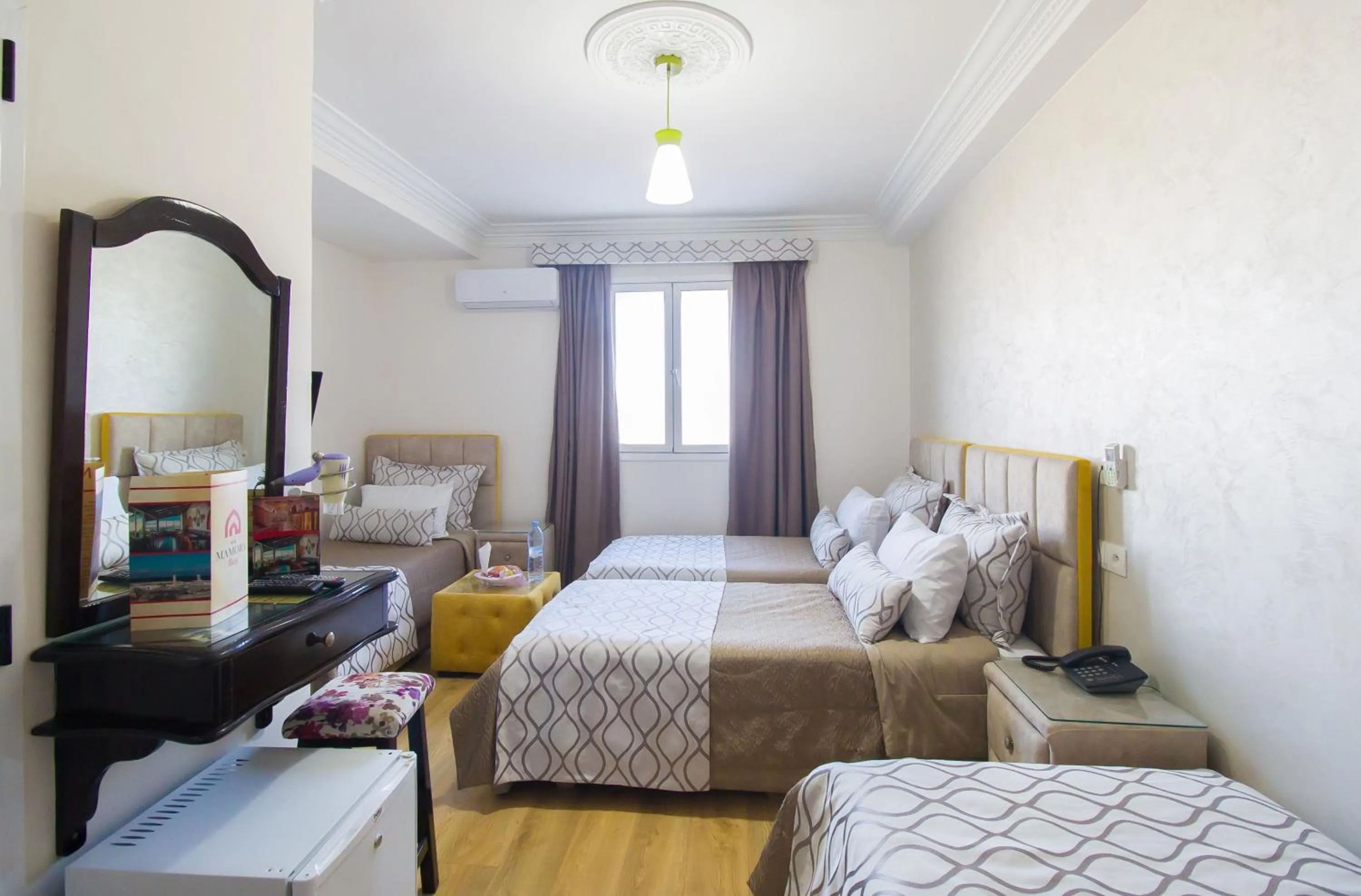 Photo of the whole room, Bed in Mamora Bay