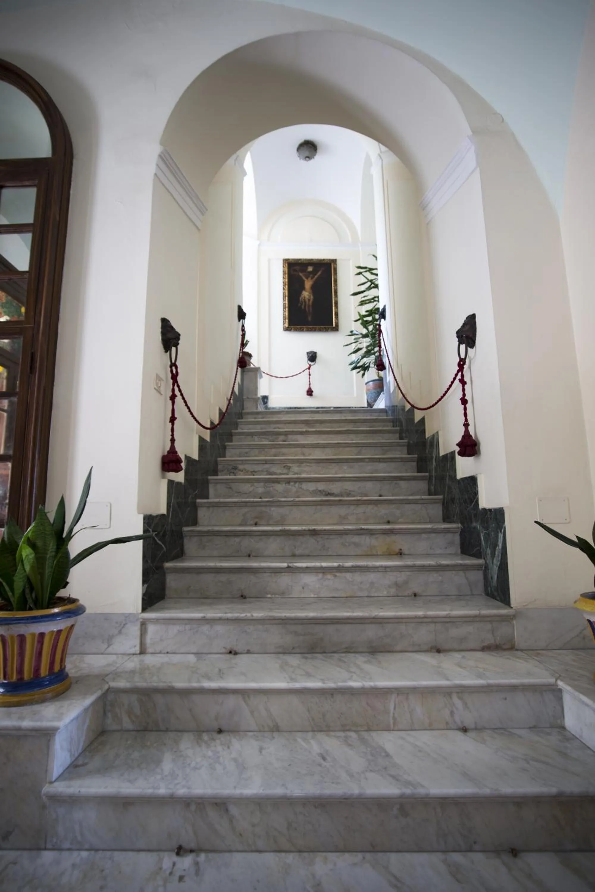 Decorative detail in Domus San Vincenzo