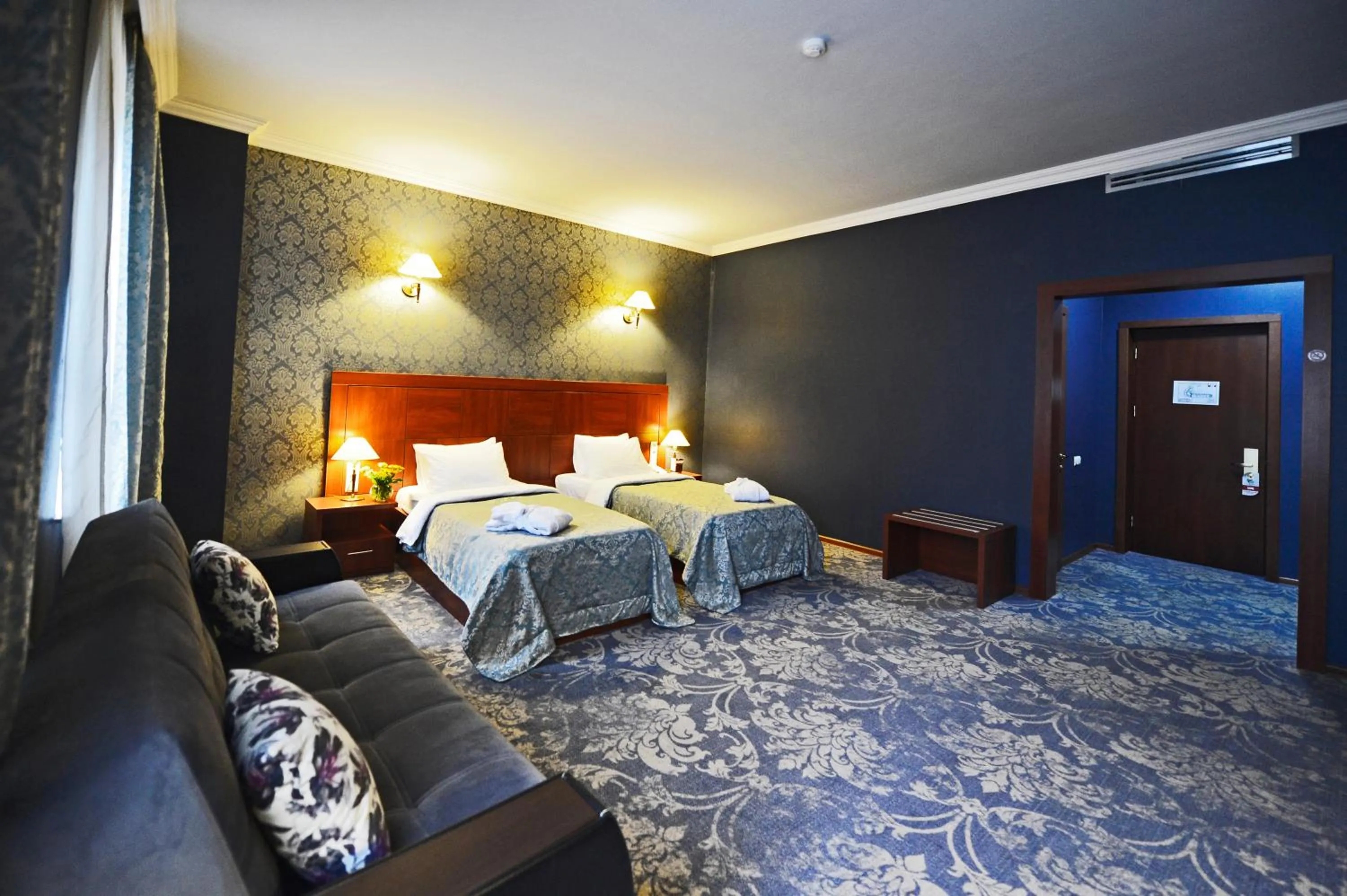 Bedroom, Bed in Hotel Astoria Tbilisi