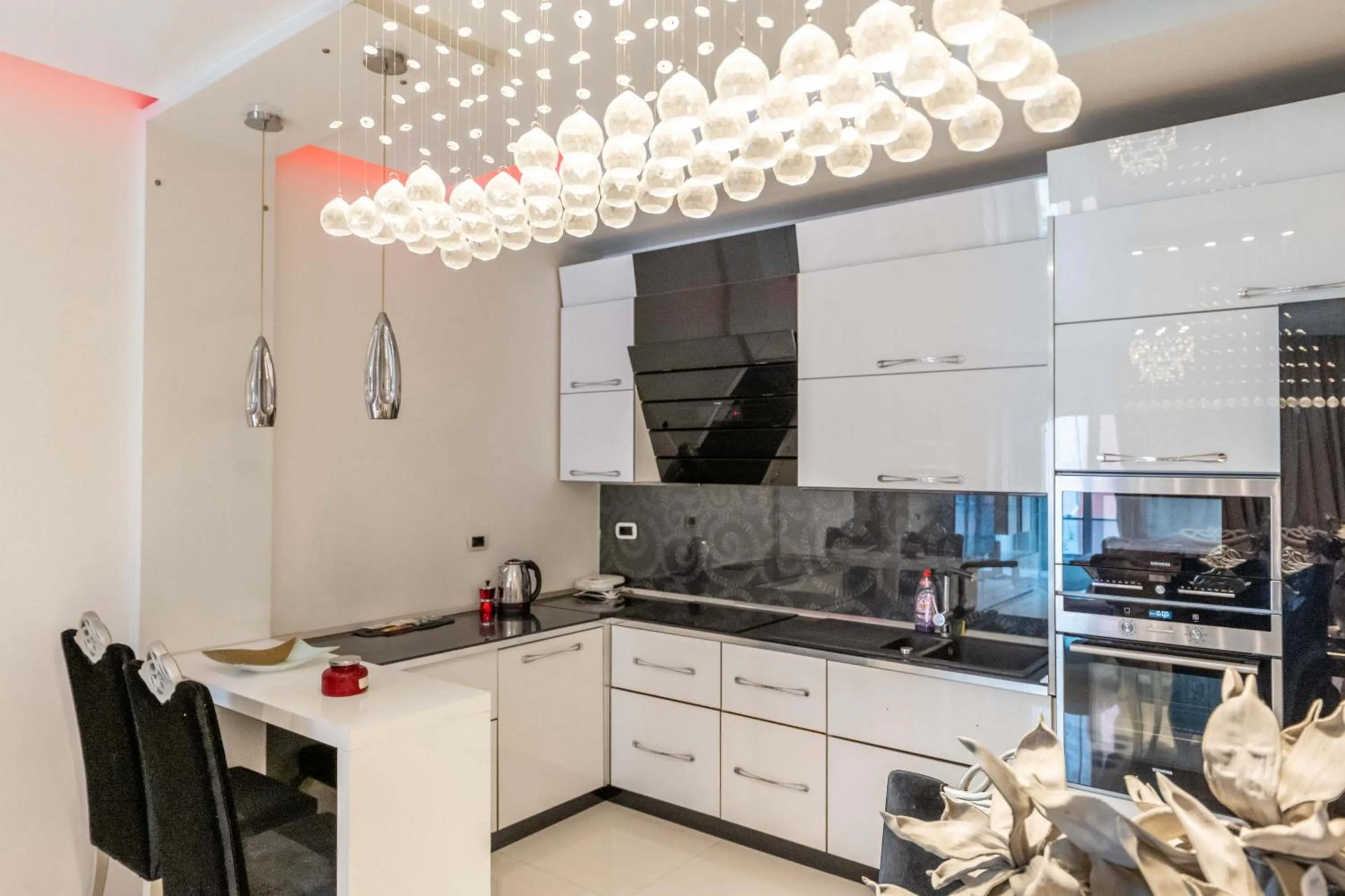 Tirent Apartment-Spacious 2-Bedroom Stay in Delijorgji Tirana