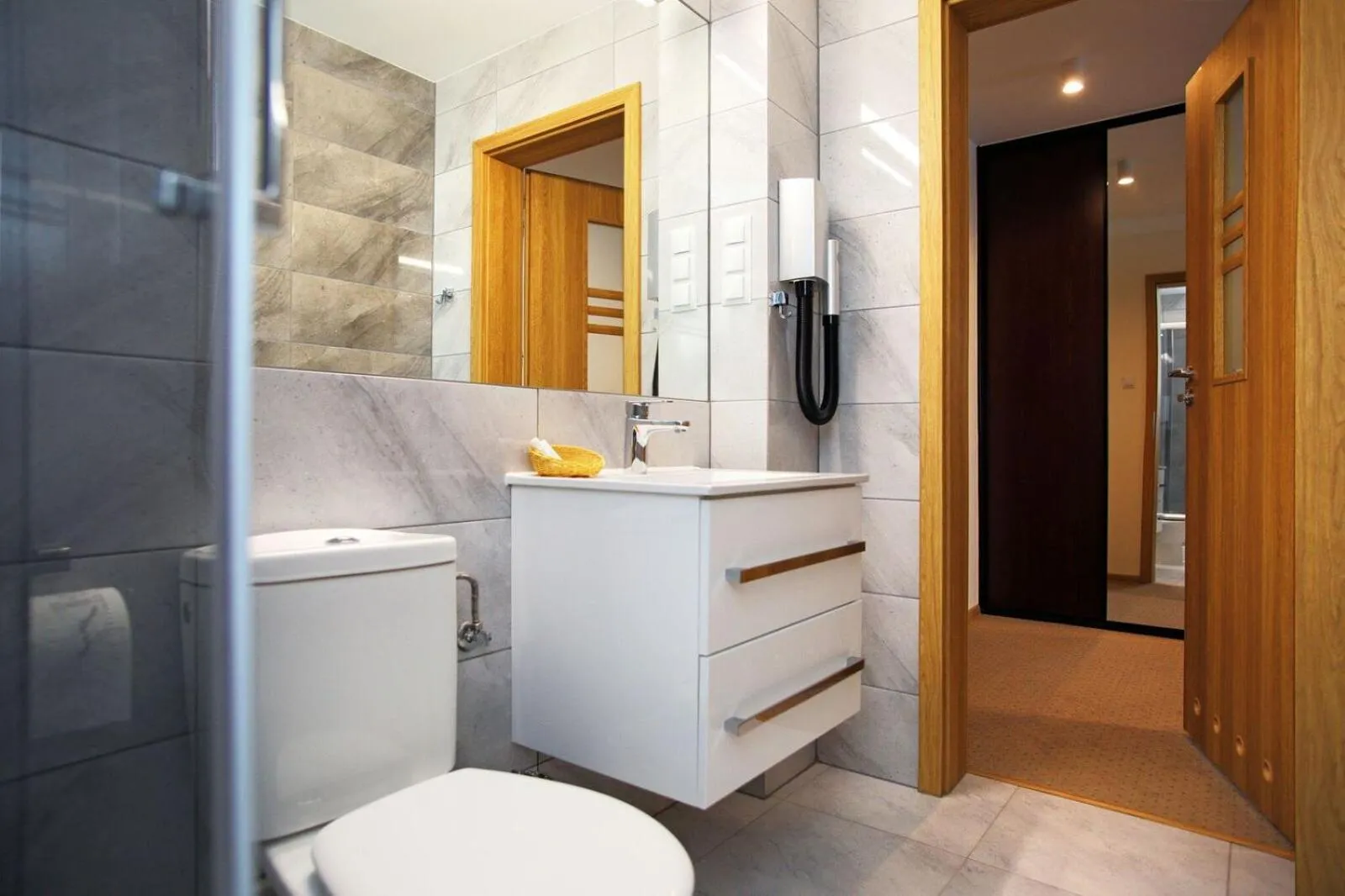 Bathroom in Inter Hotel