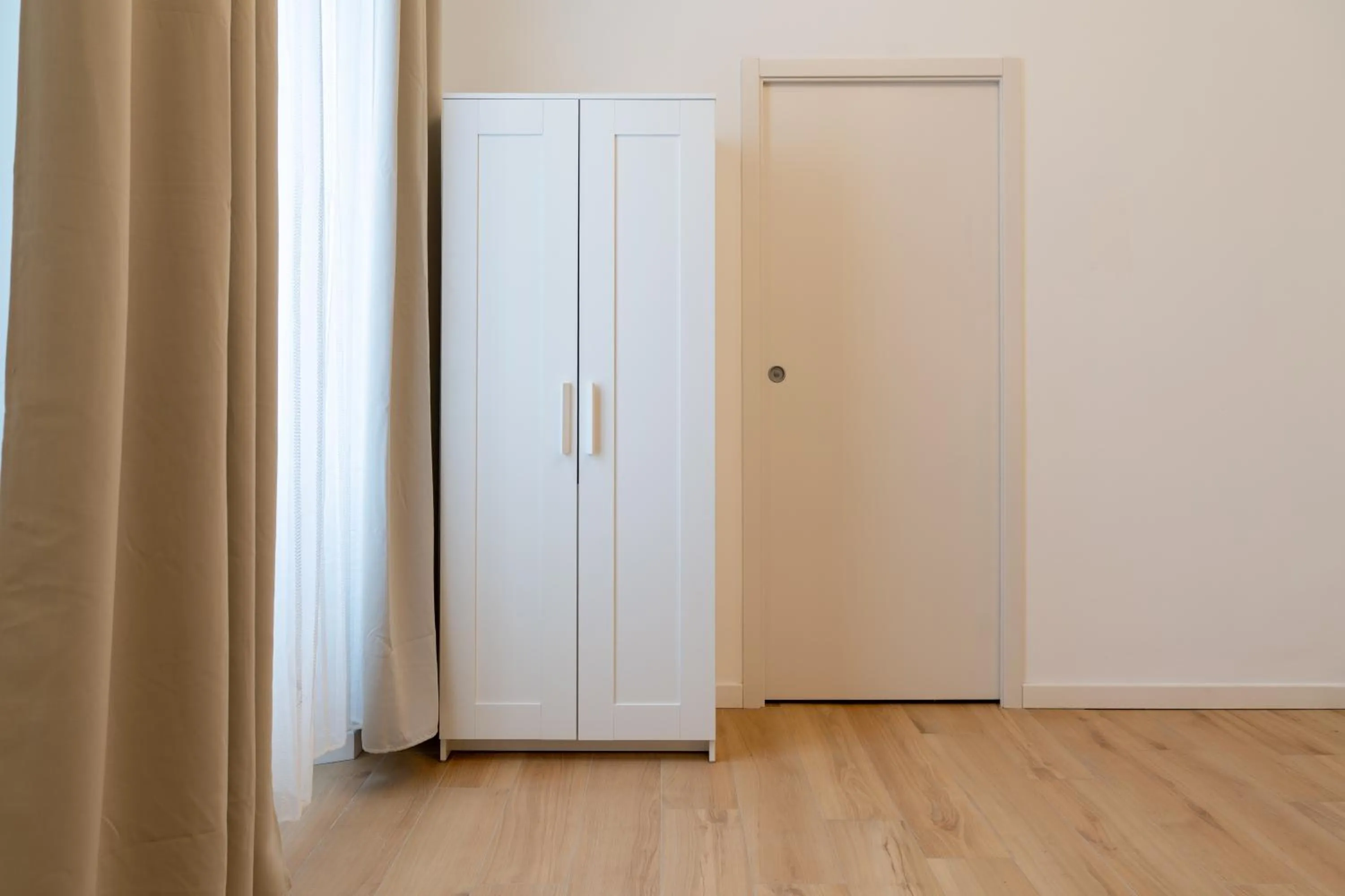 wardrobe in Il Giardinetto Guest House