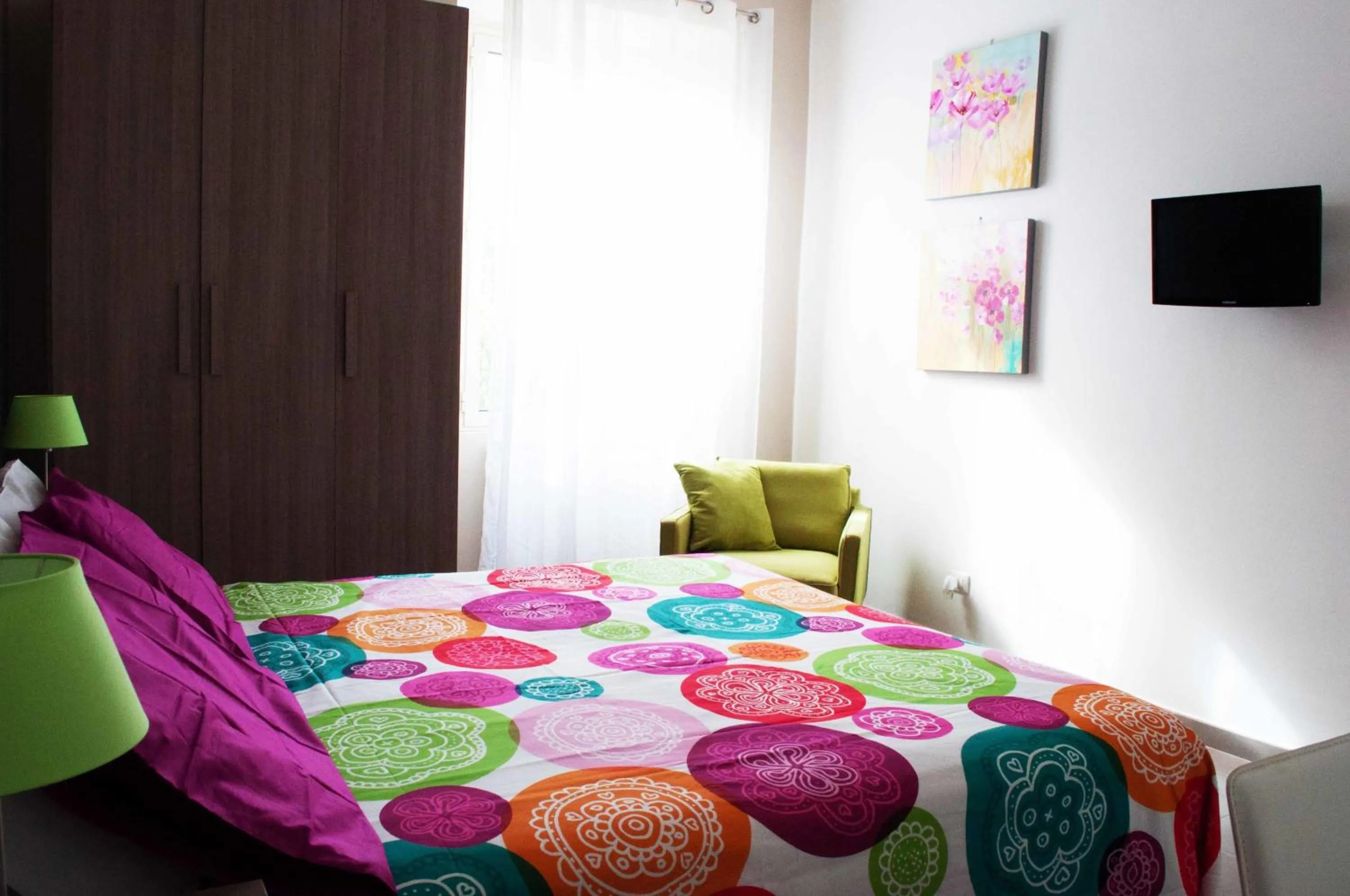 TV and multimedia in Il Giardinetto Guest House