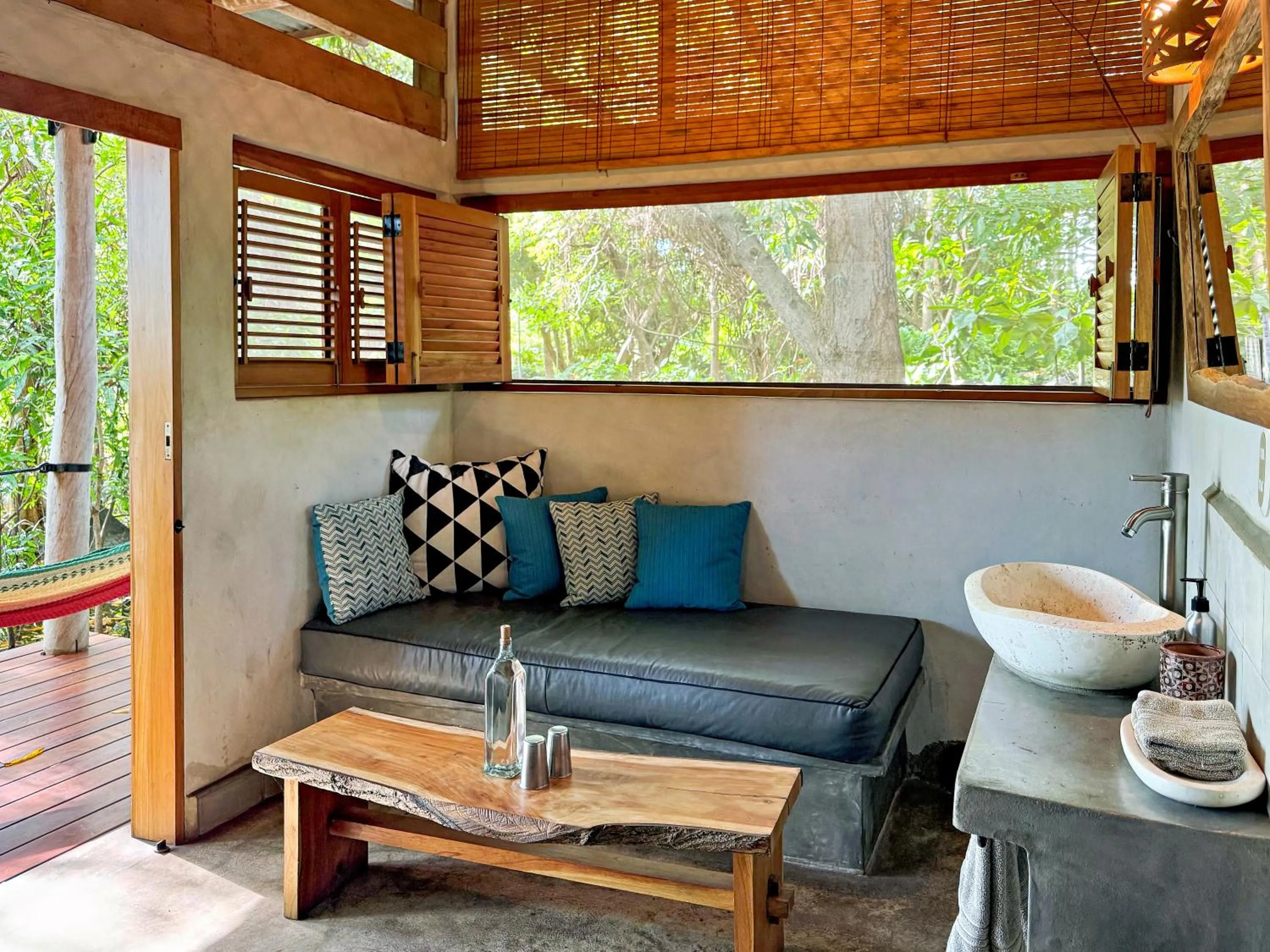 Isleta El Espino Ecolodge