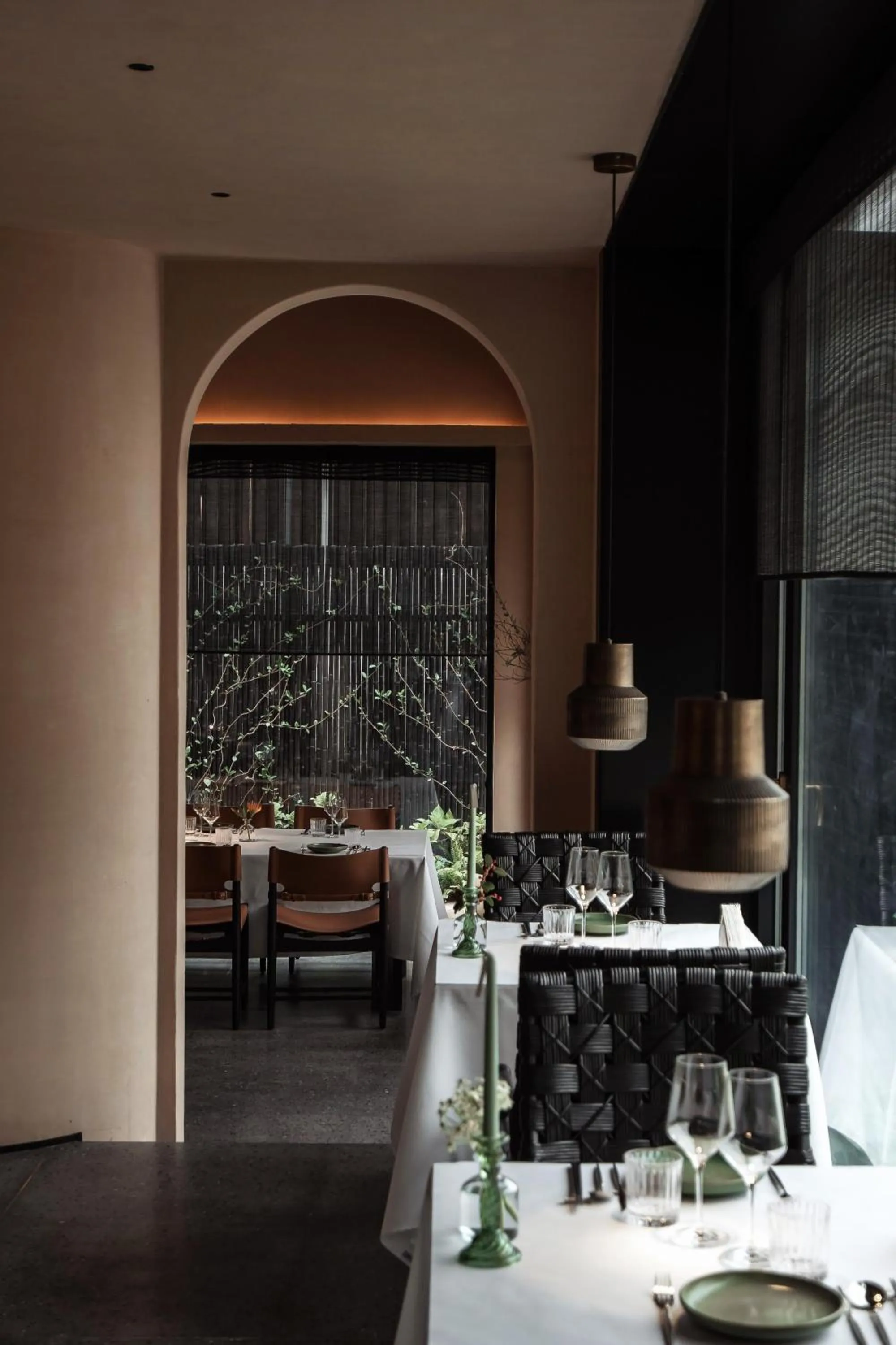 Restaurant/places to eat in Anji ke gamer wild luxury Resort villa