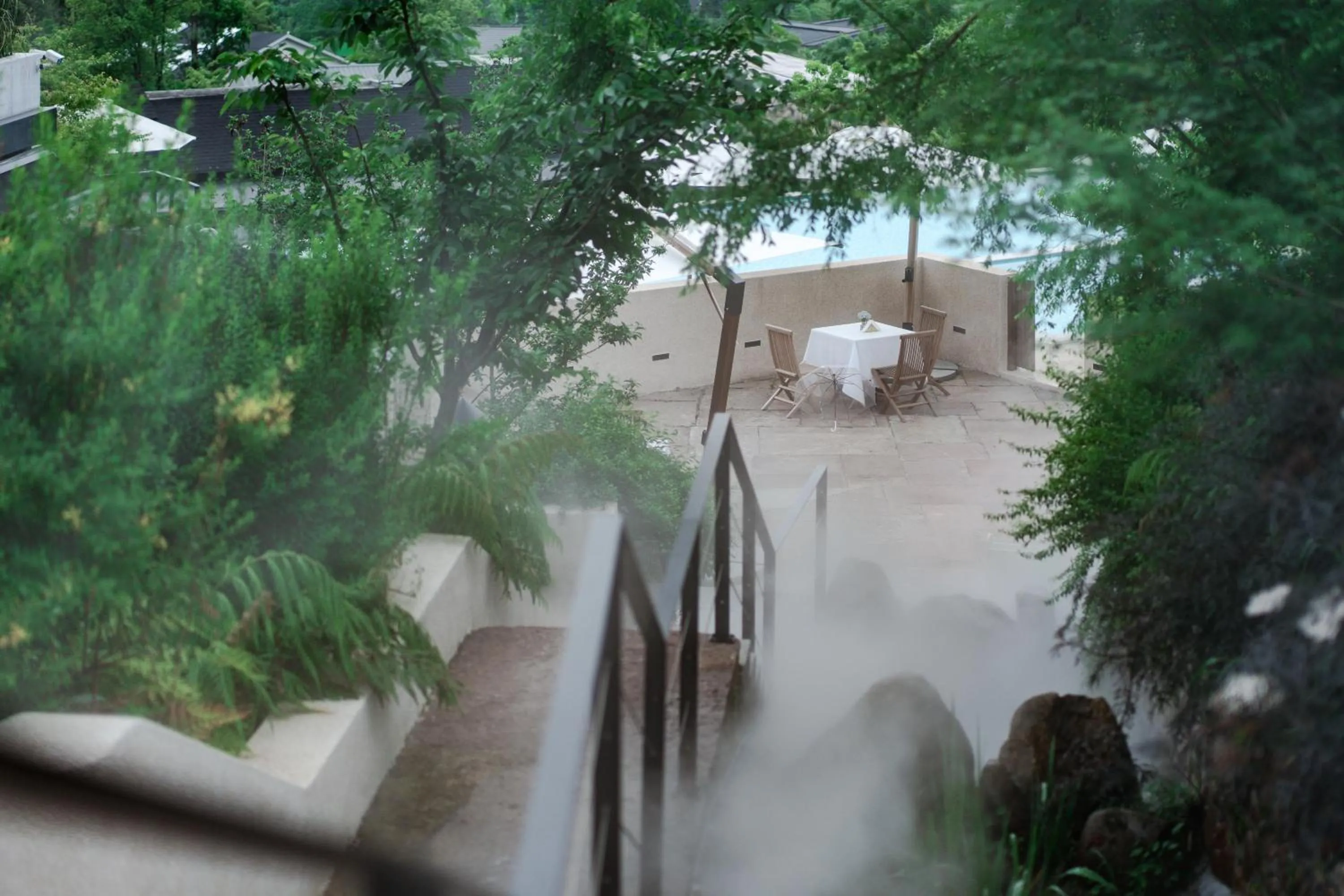 Property building in Anji ke gamer wild luxury Resort villa