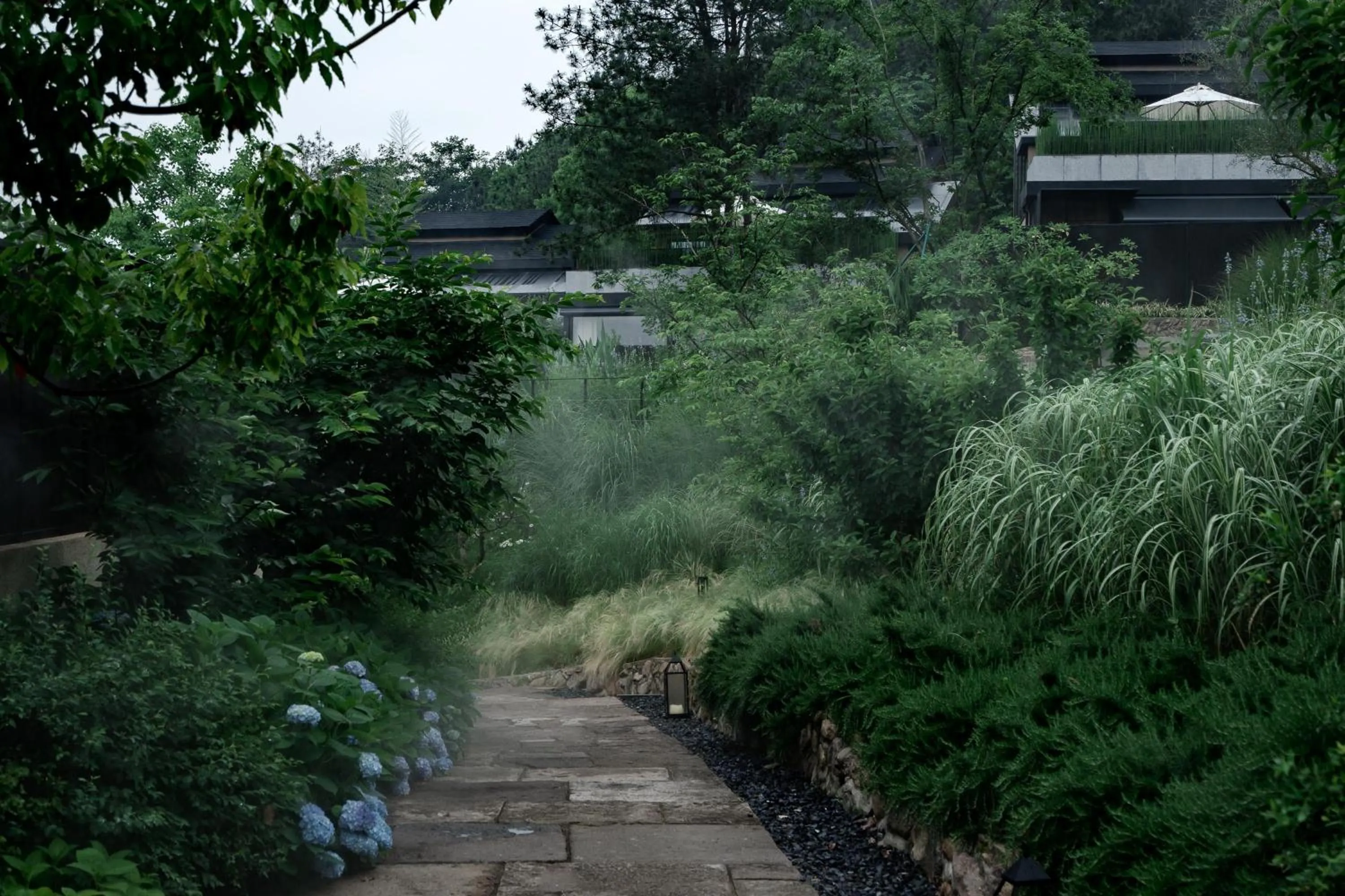 Property building in Anji ke gamer wild luxury Resort villa