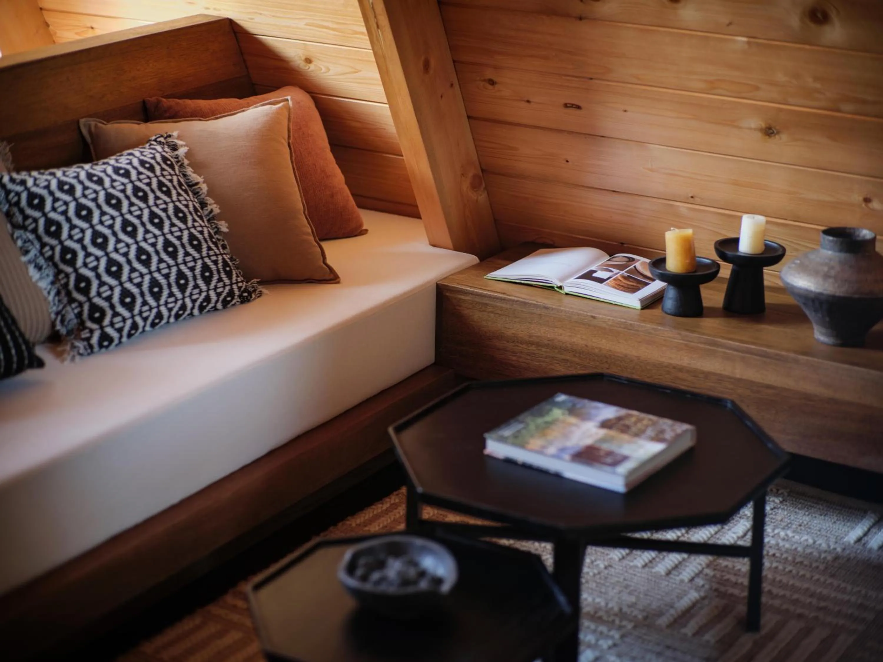 Living room in Anji ke gamer wild luxury Resort villa