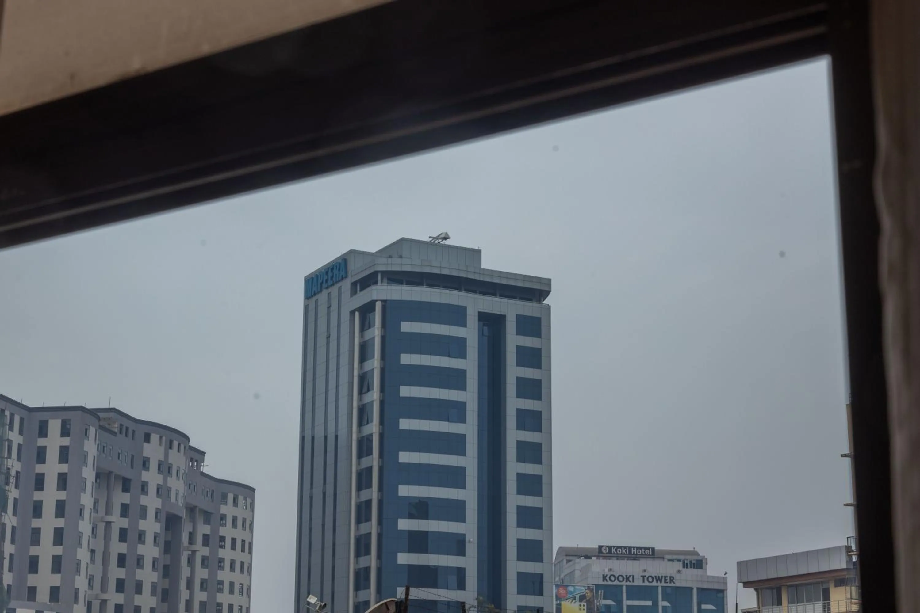 Day in Holiday Express Hotel Kampala