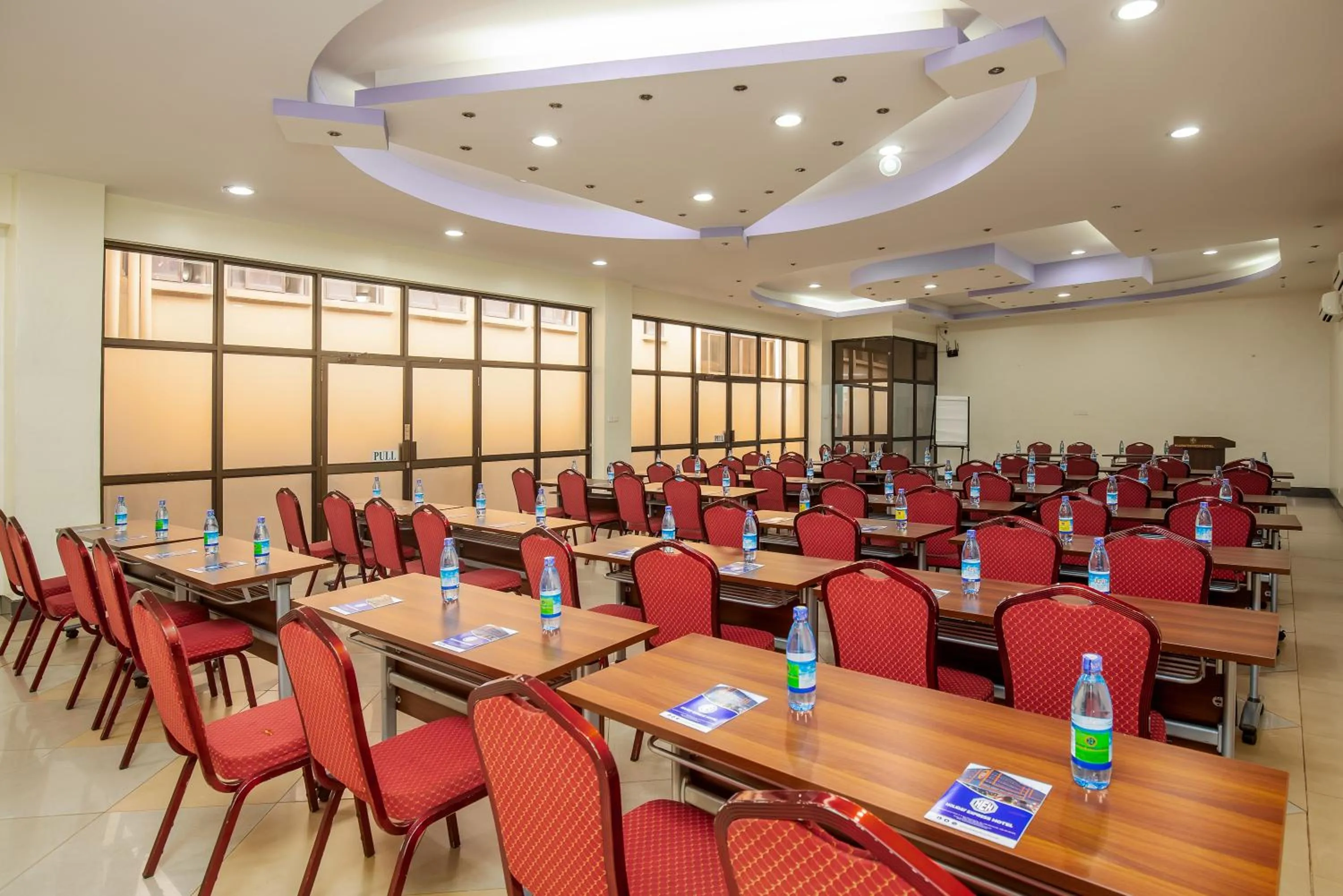 Meeting/conference room in Holiday Express Hotel Kampala