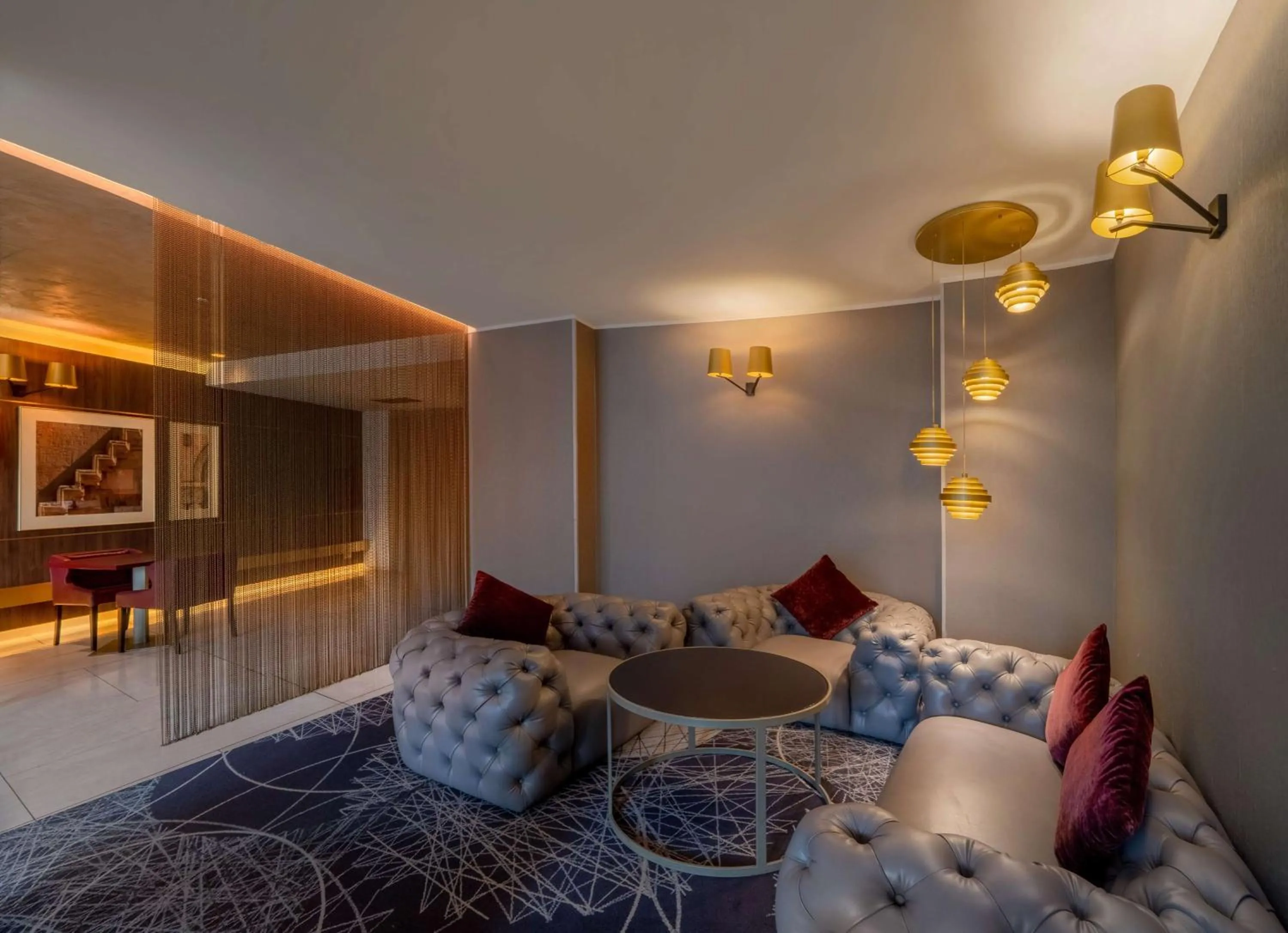 Lobby or reception, Bed in DoubleTree by Hilton Yerevan City Centre