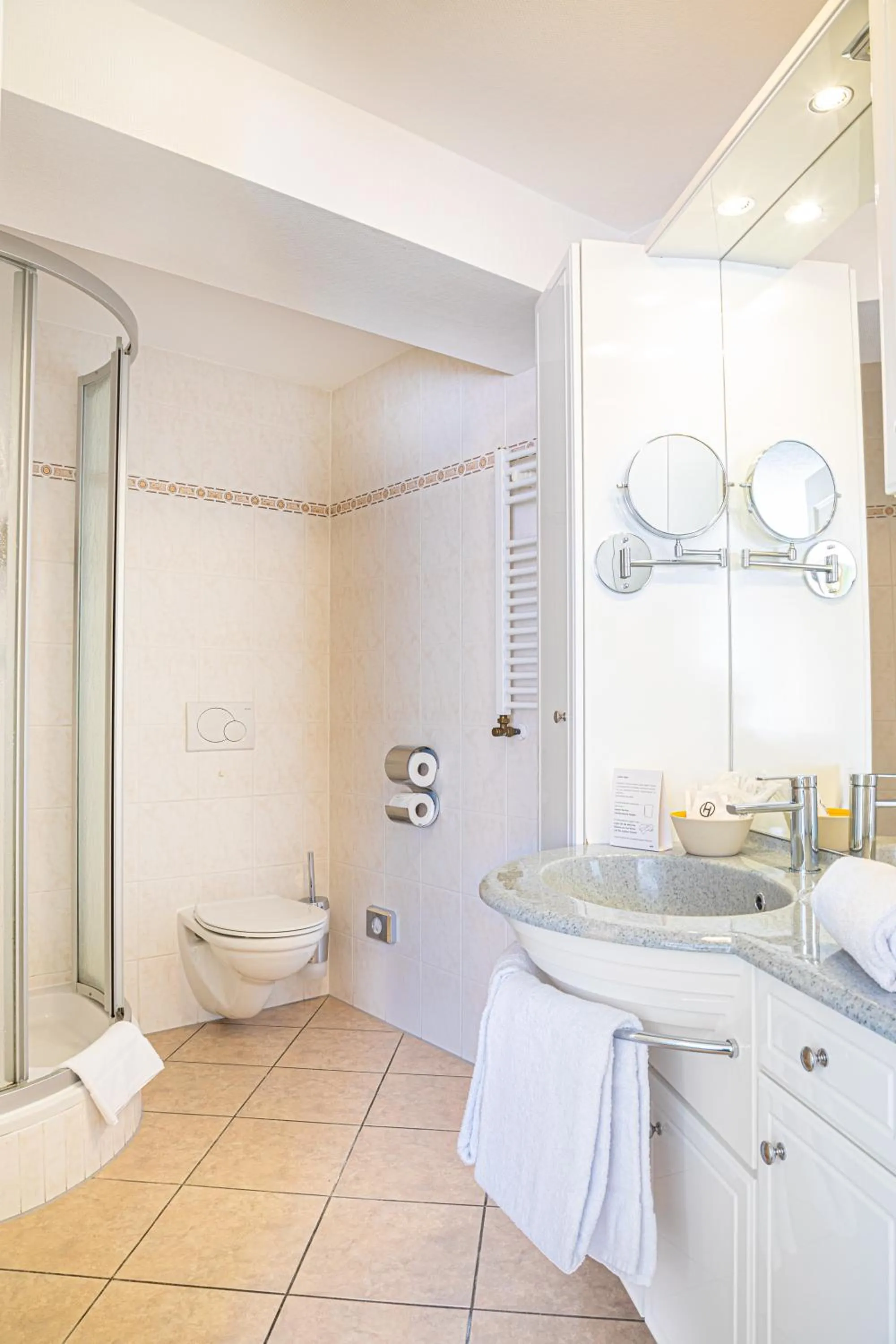 Bathroom in Hotel Elbpromenade