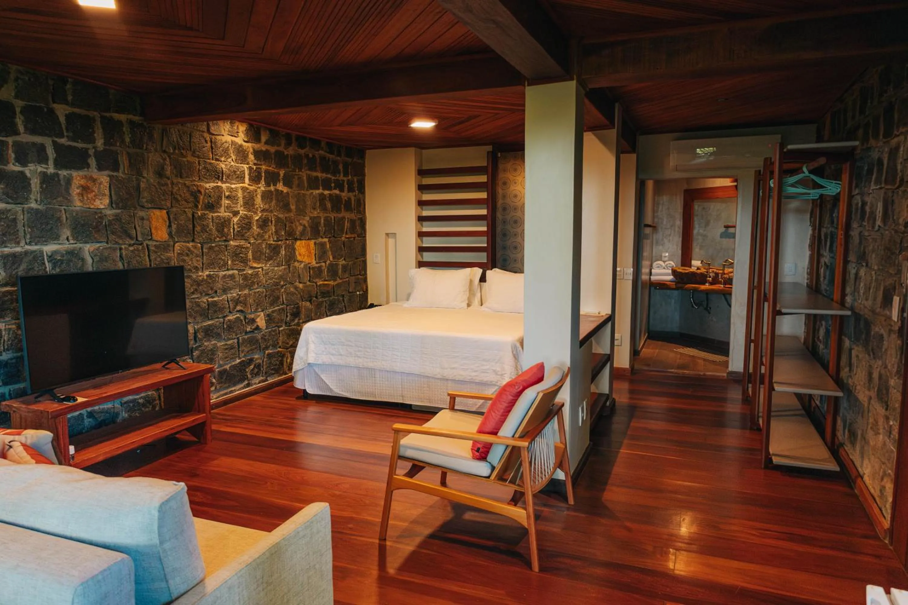 Bedroom, Bed in Chocolate Hotel